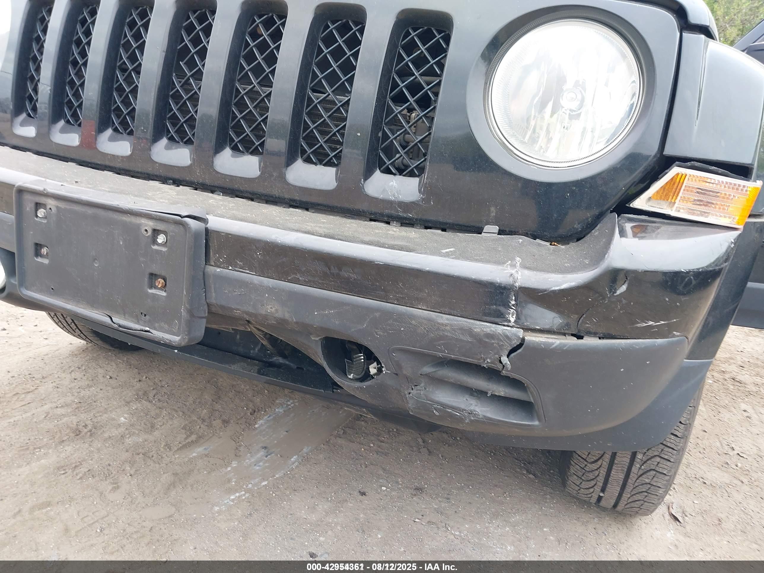 JEEP PATRIOT image 6
