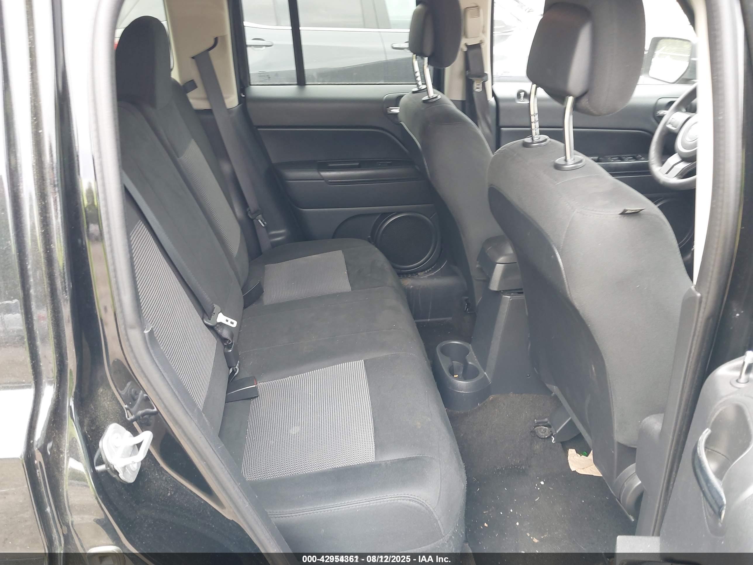 JEEP PATRIOT image 8