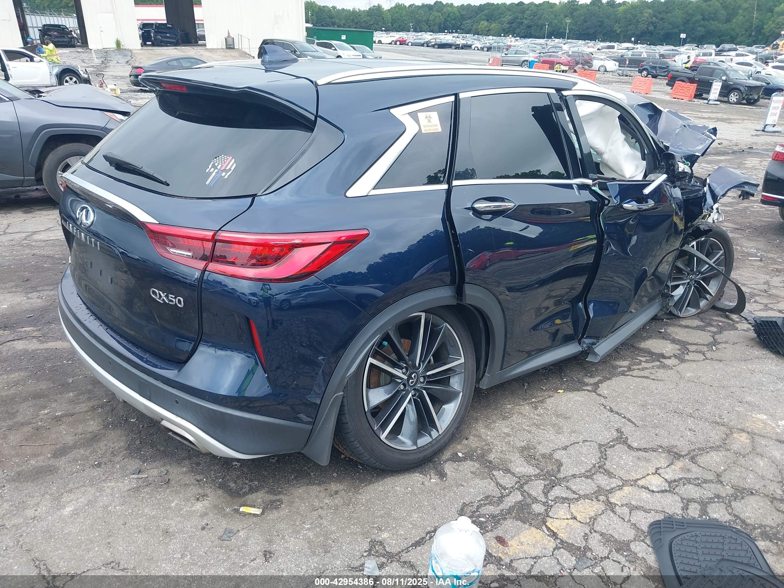 INFINITI QX50 image 4