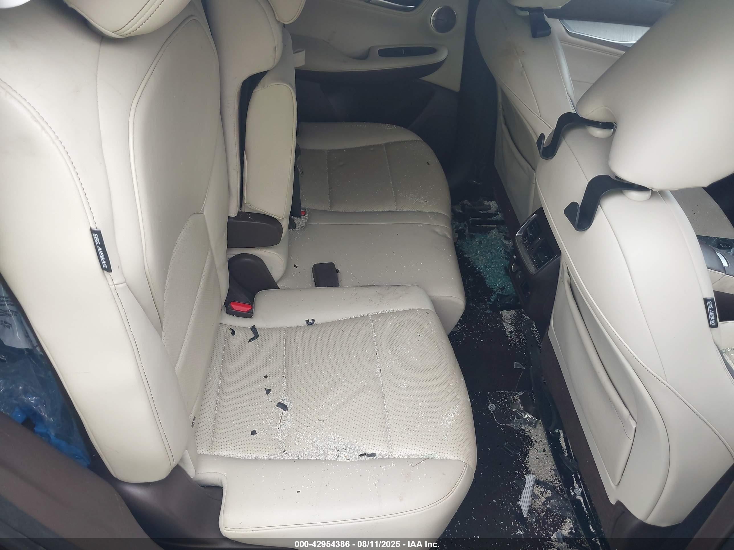 INFINITI QX50 image 8