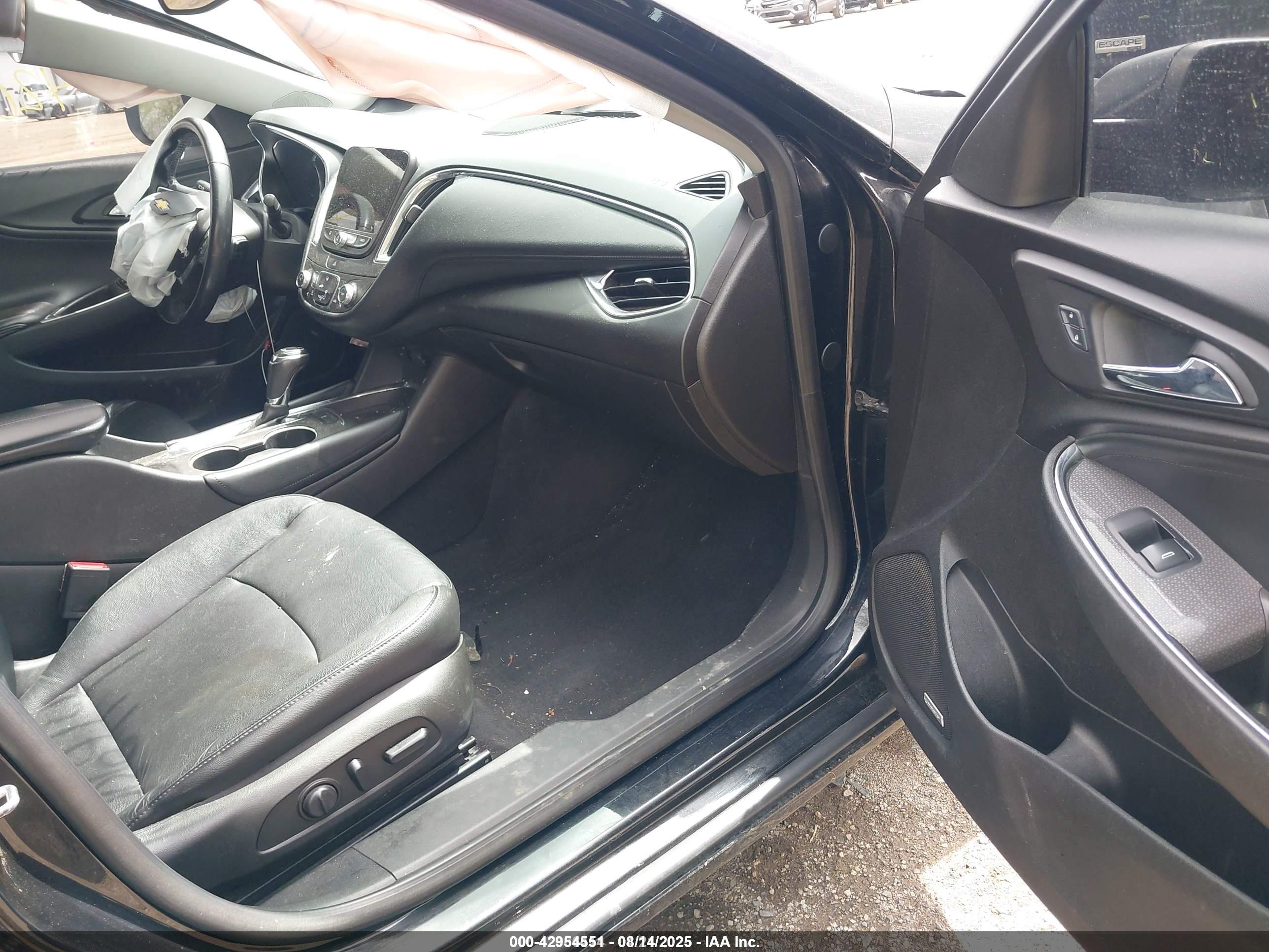 CHEVROLET MALIBU image 5