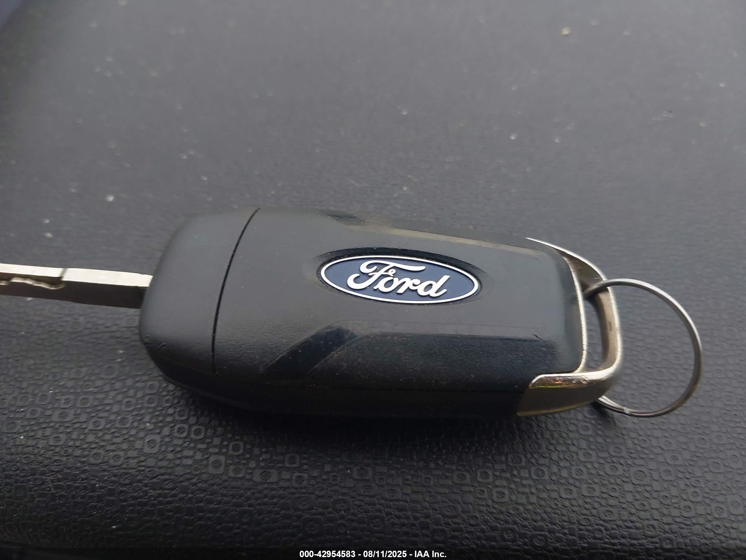FORD ECOSPORT image 11