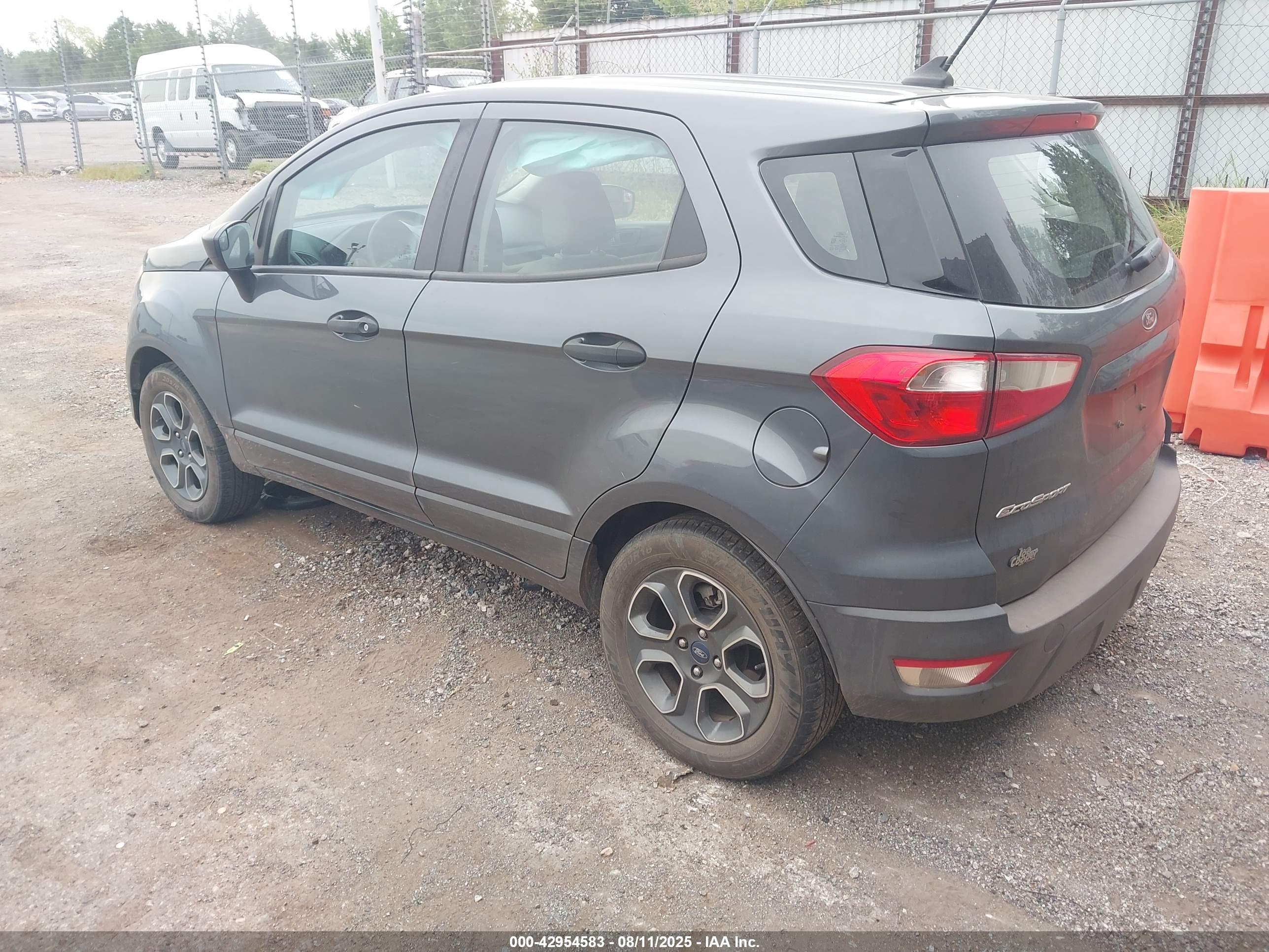 FORD ECOSPORT image 3