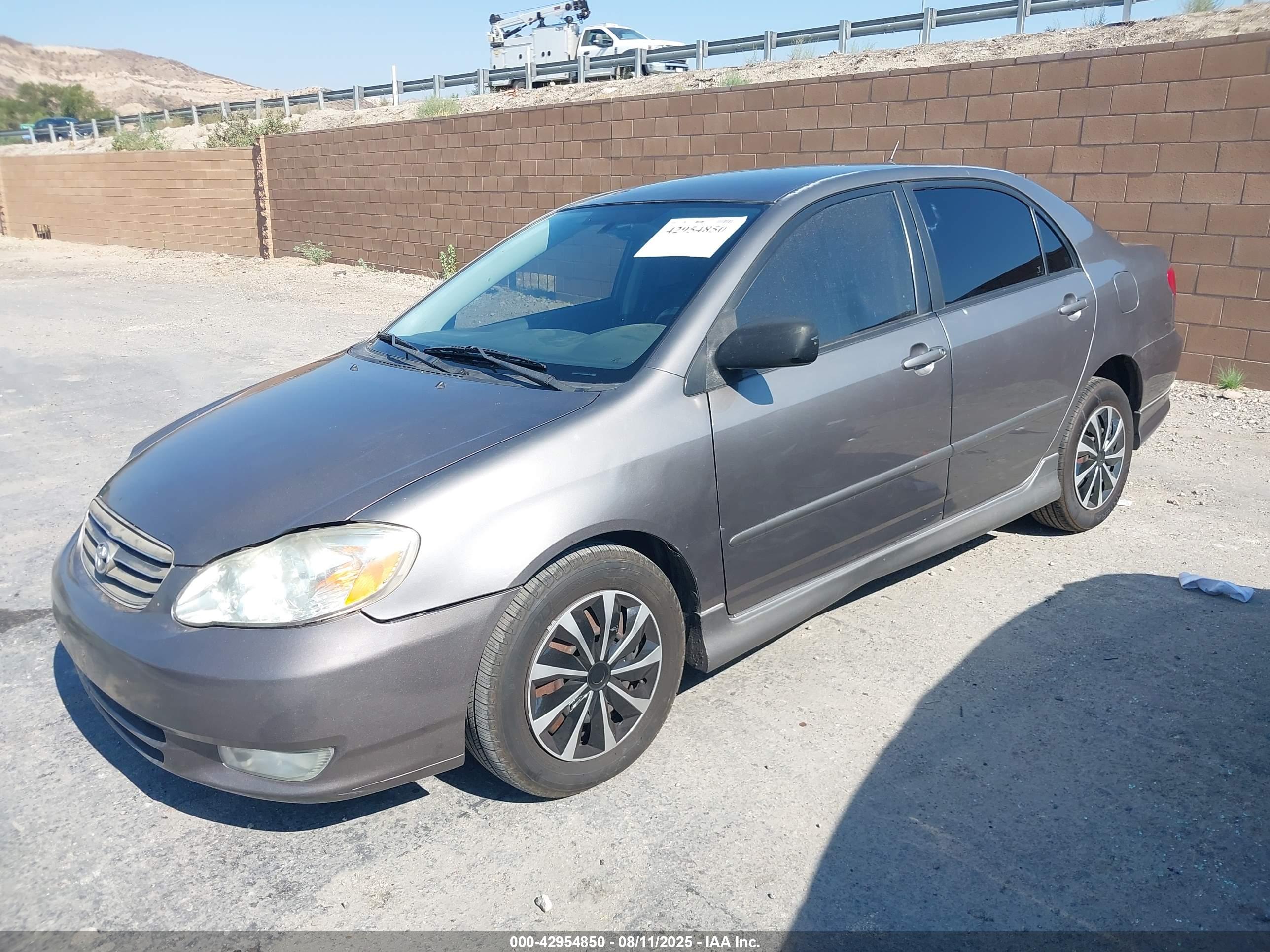 TOYOTA COROLLA image 2