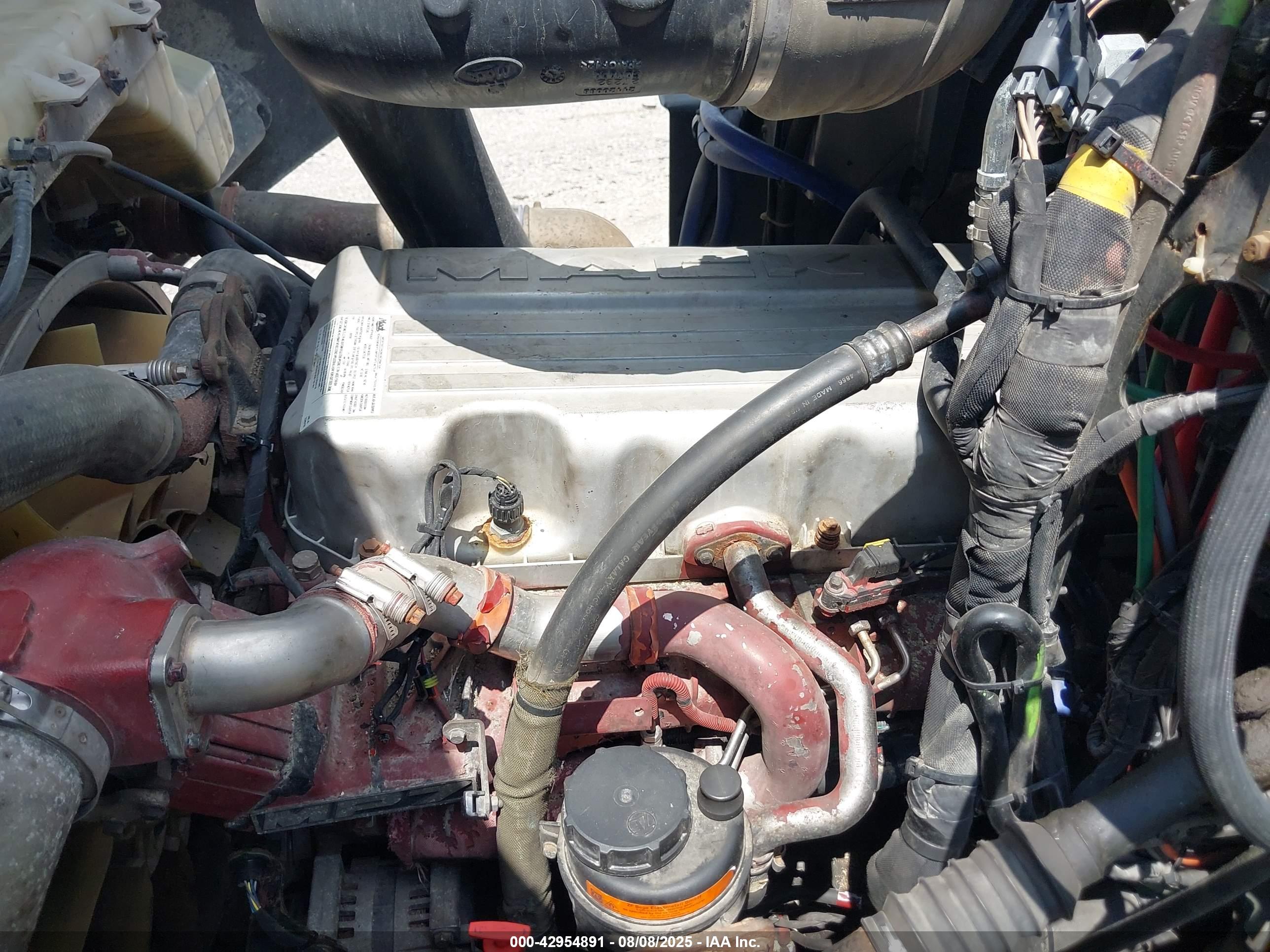 MACK 600 image 10