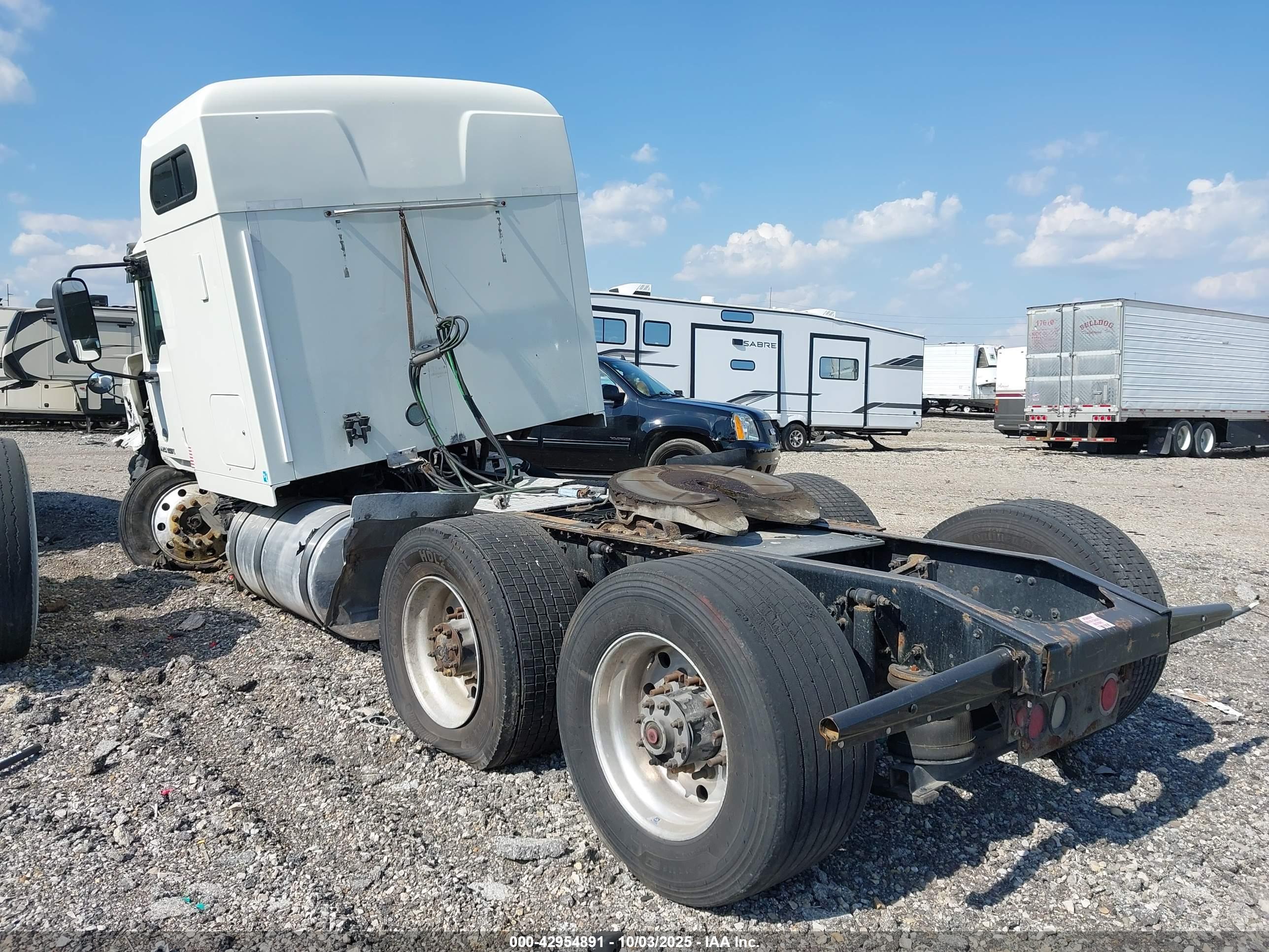 MACK 600 image 3
