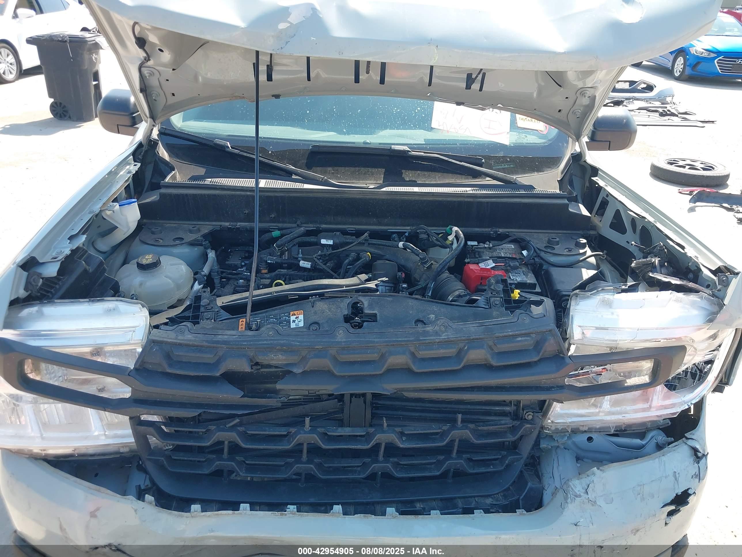 FORD MAVERICK image 10