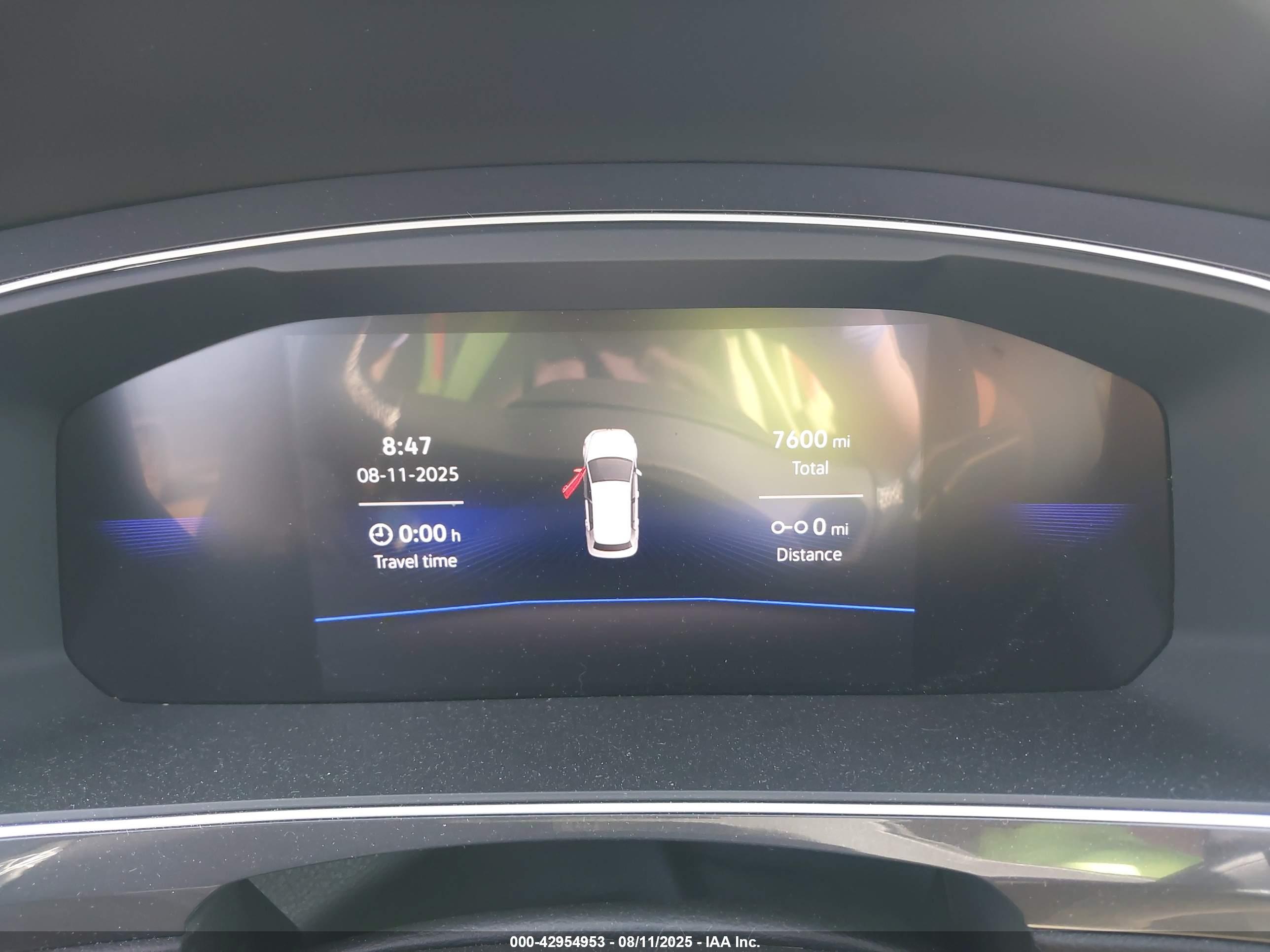 VOLKSWAGEN TIGUAN image 7
