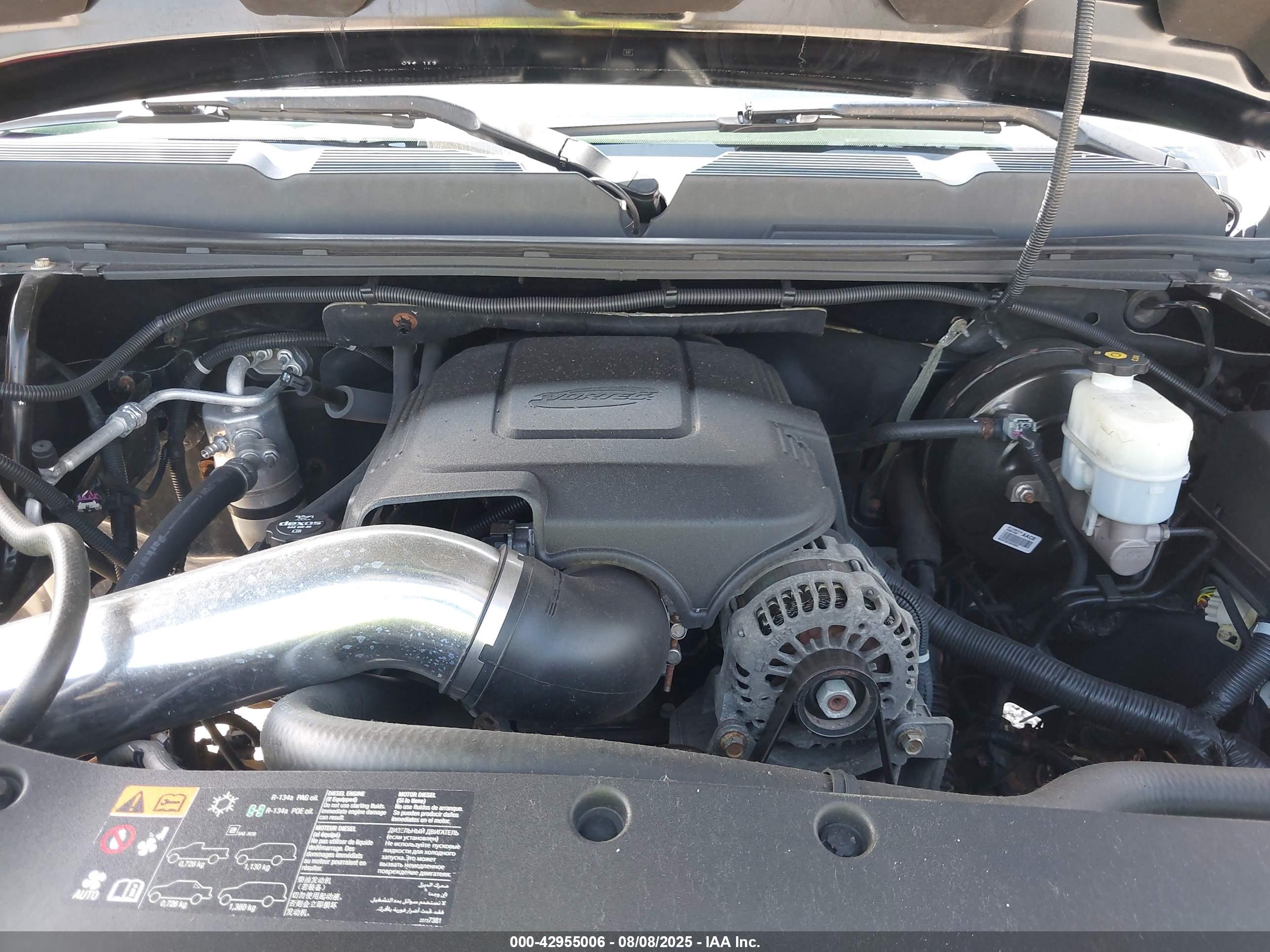 CHEVROLET SILVERADO image 10