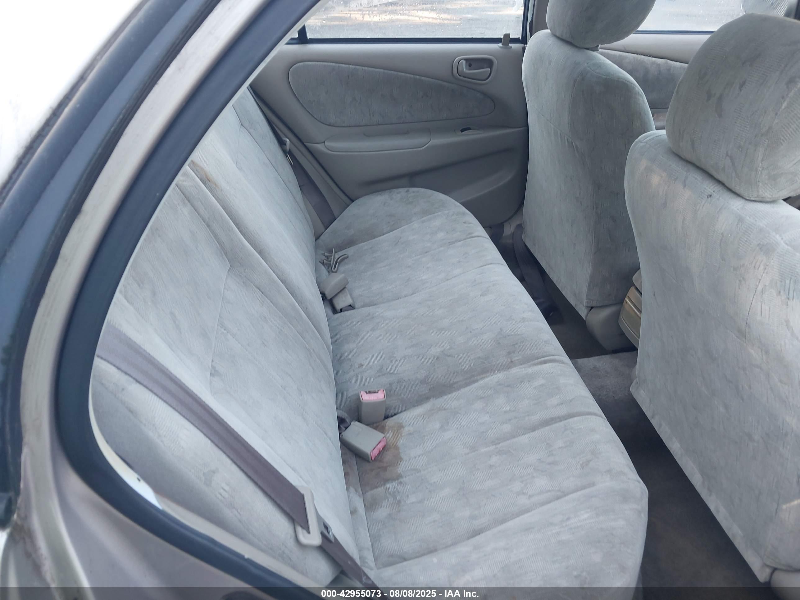 TOYOTA COROLLA image 8