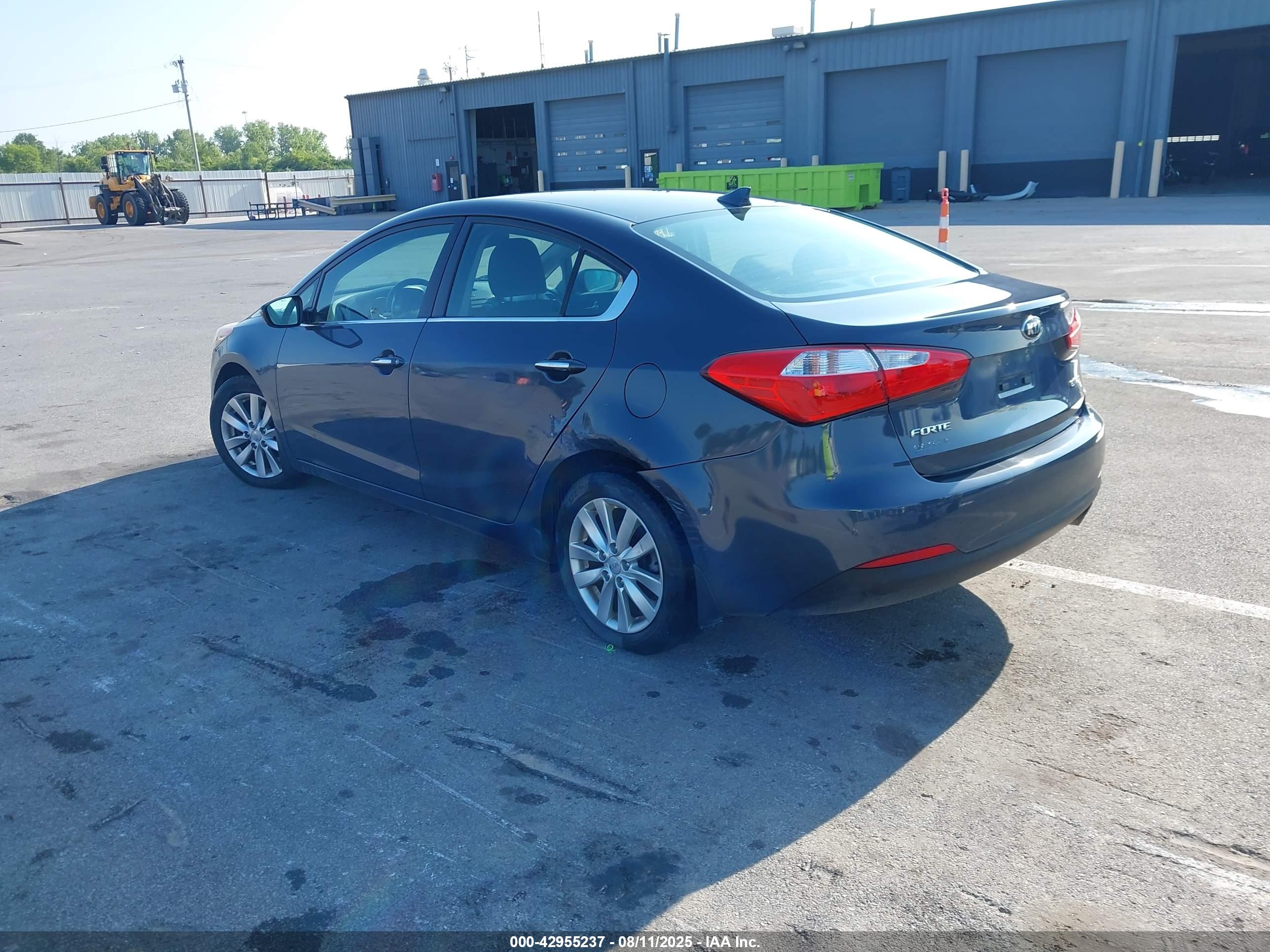 KIA FORTE image 3