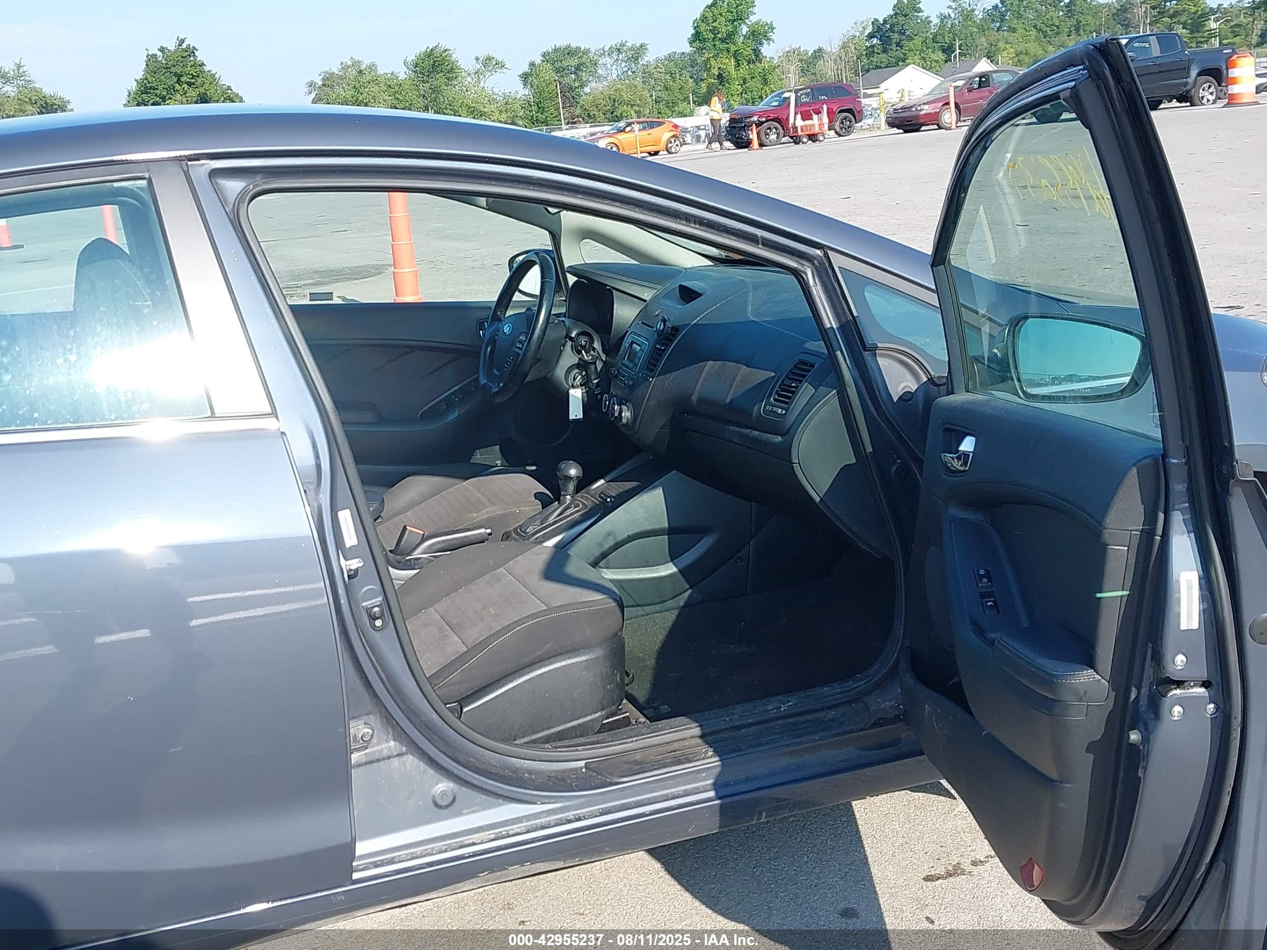 KIA FORTE image 5