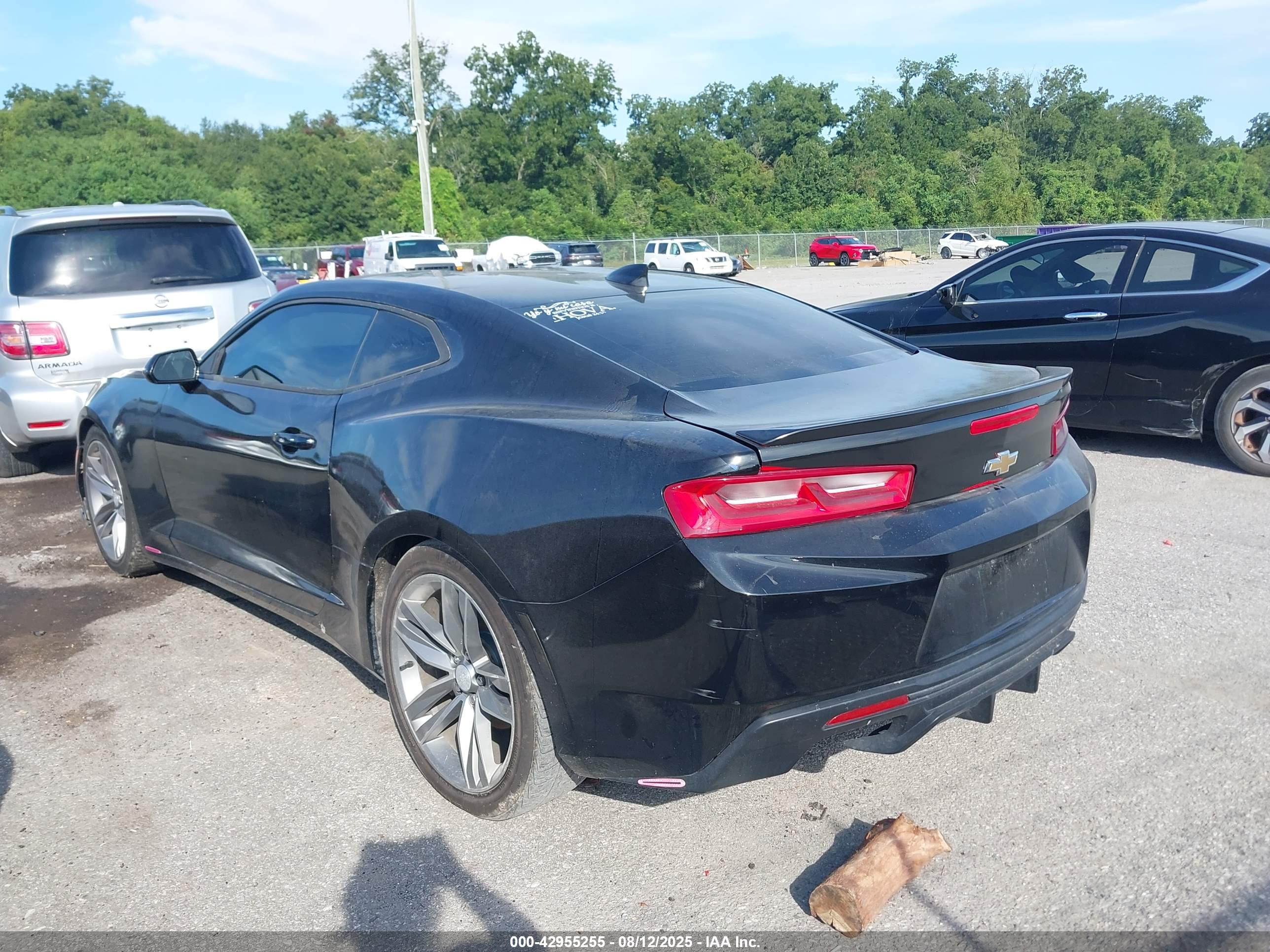 CHEVROLET CAMARO image 3
