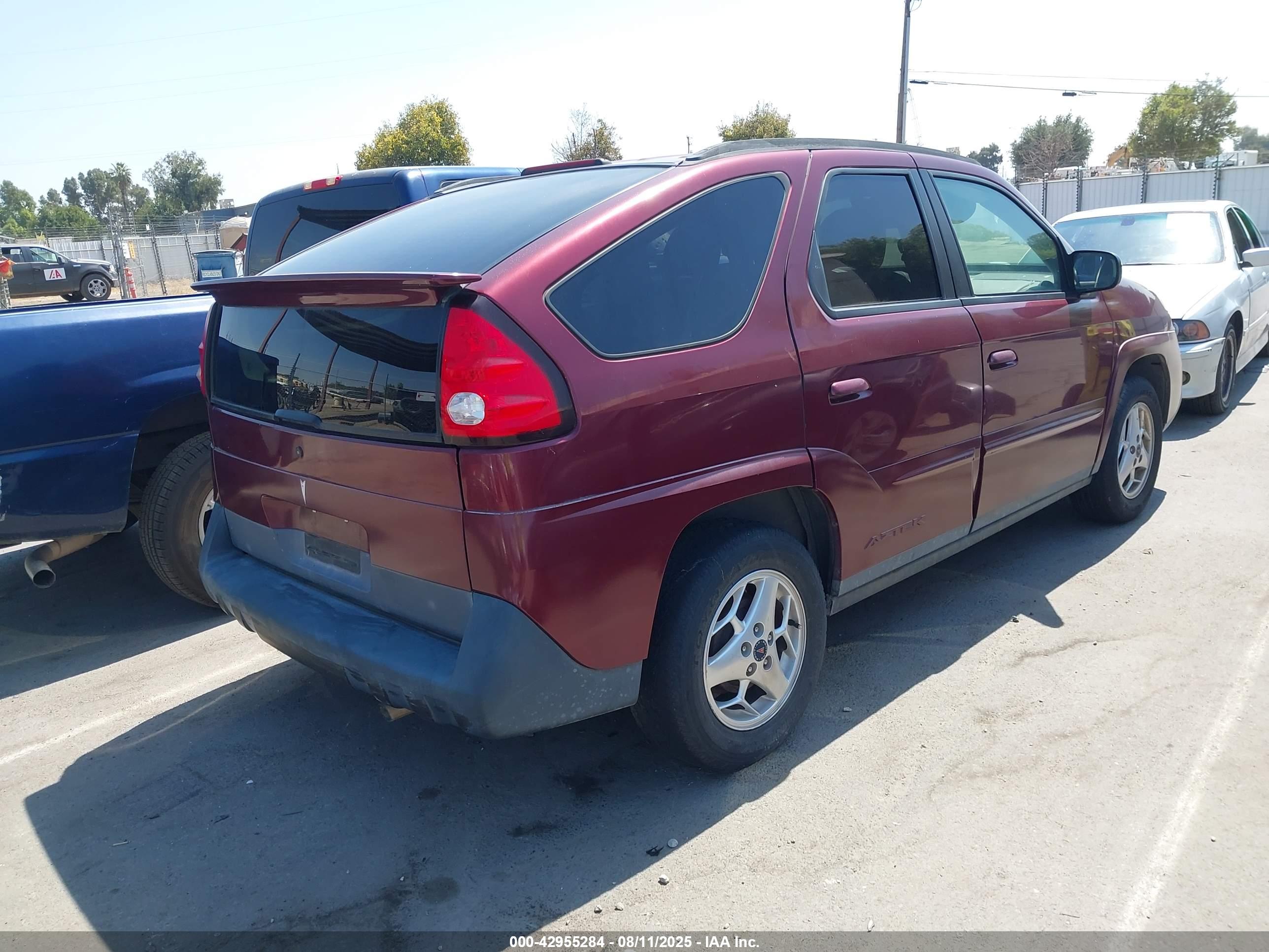 PONTIAC AZTEK image 4