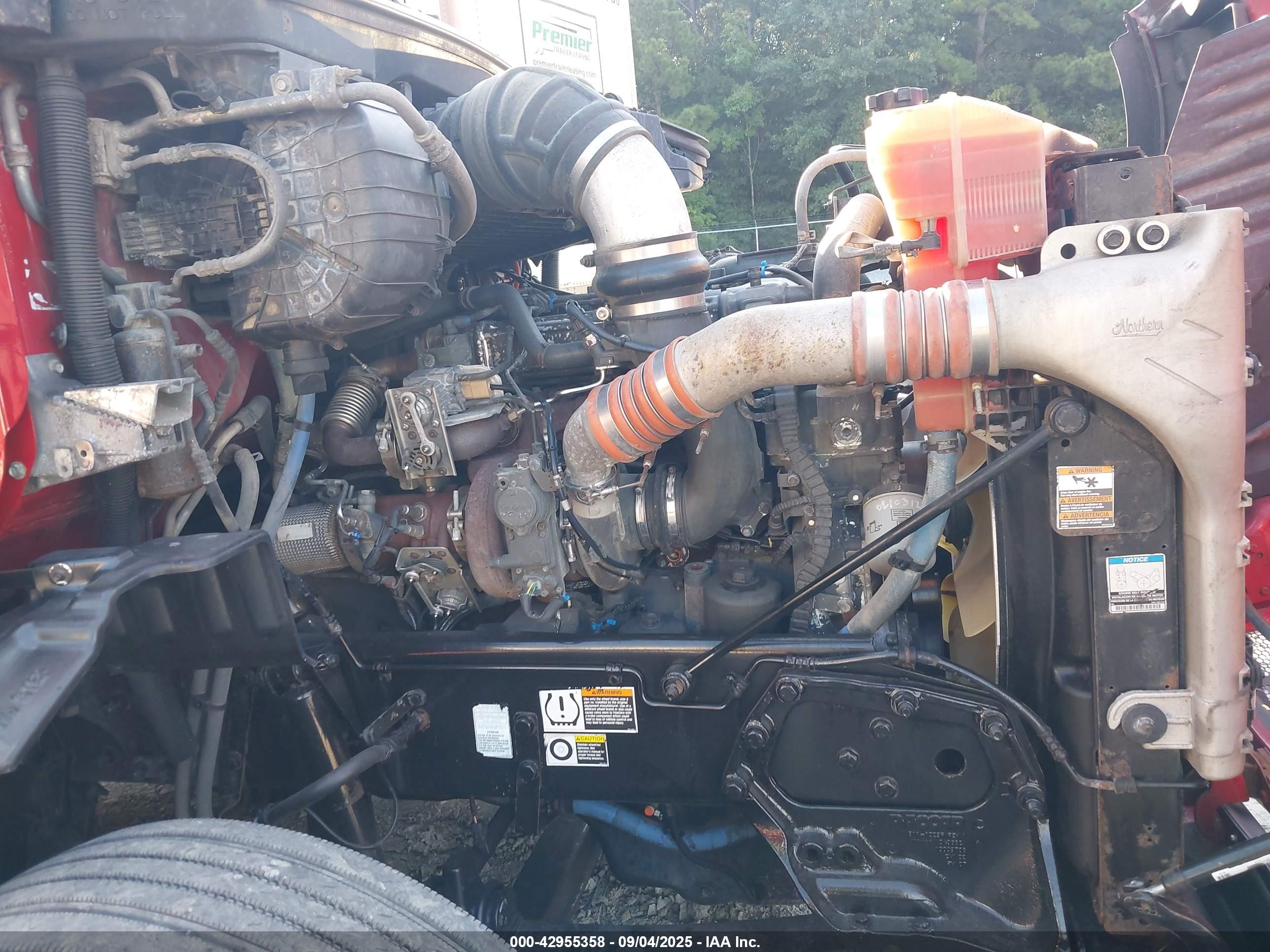 PETERBILT 579 image 10
