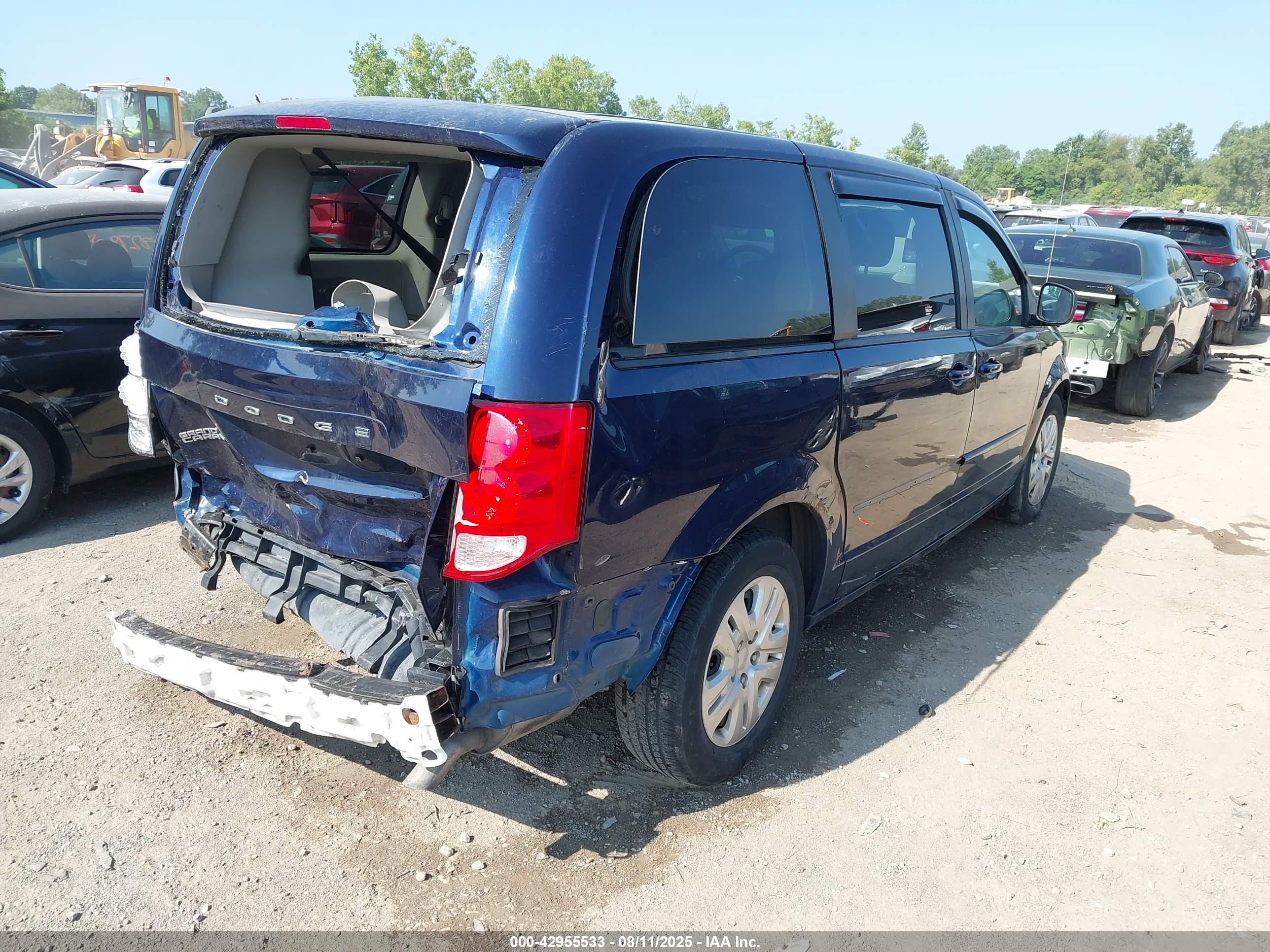 DODGE GRAND image 4