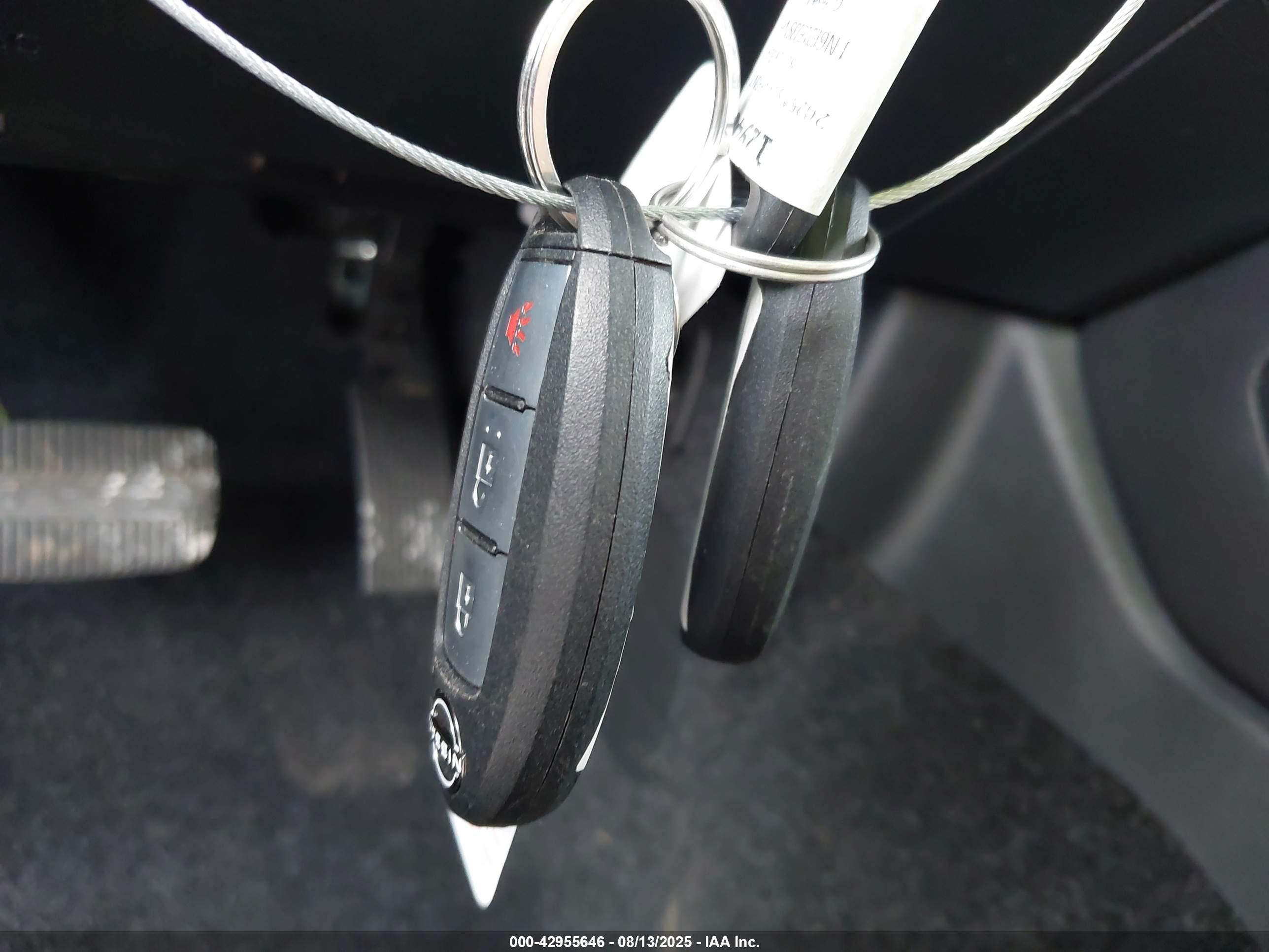 NISSAN FRONTIER image 11