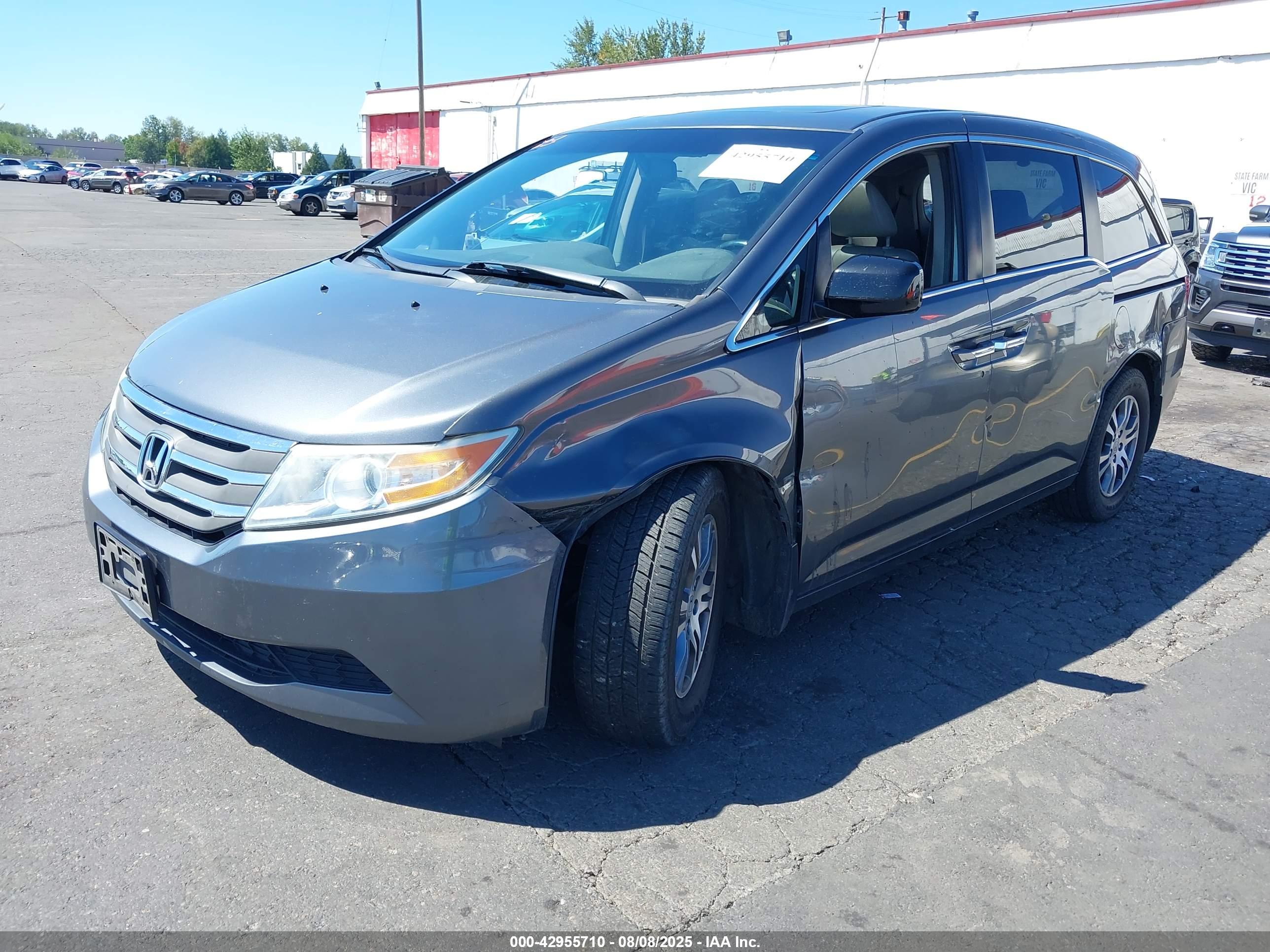 HONDA ODYSSEY image 2