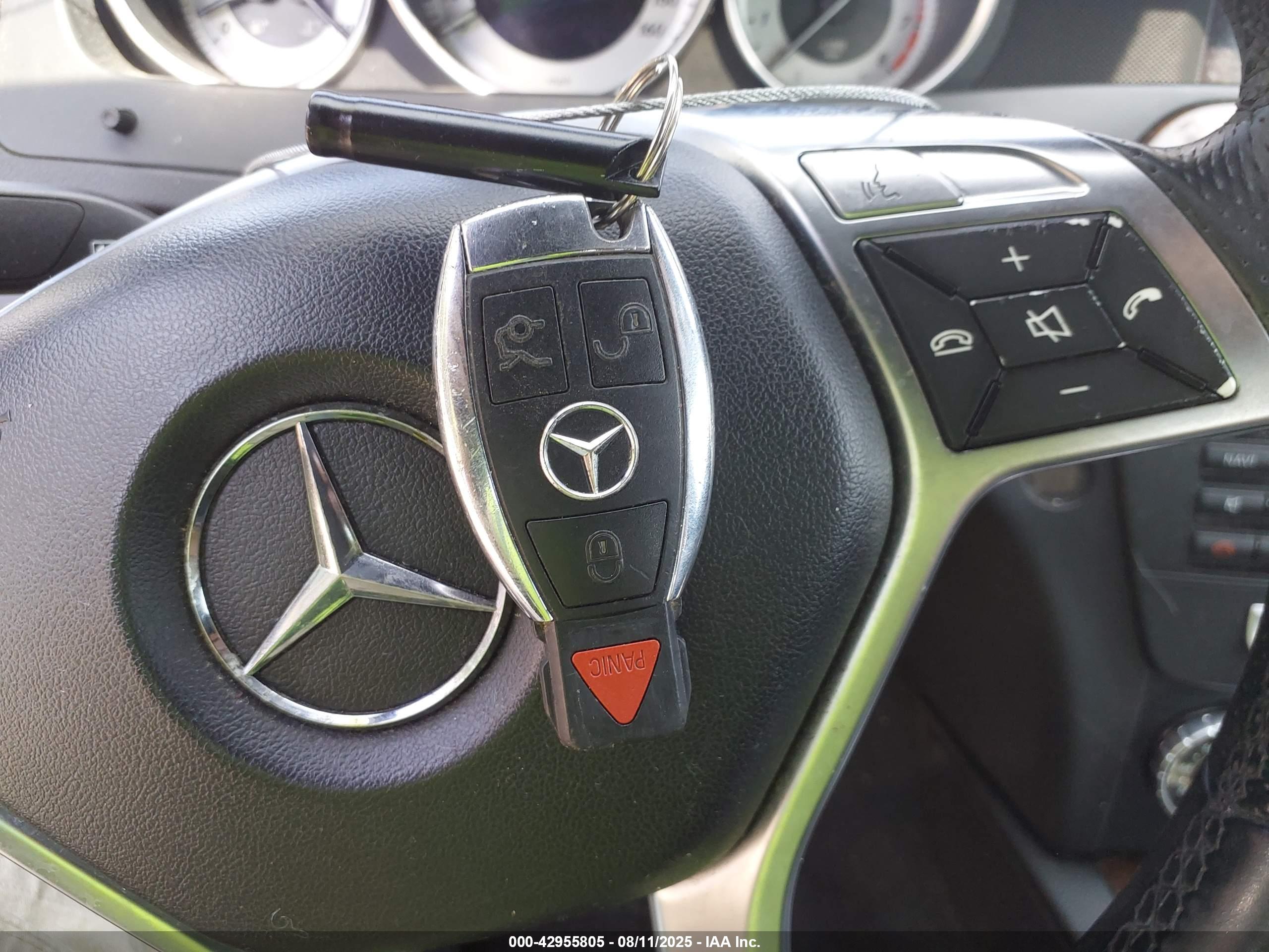 MERCEDES-BENZ C image 11