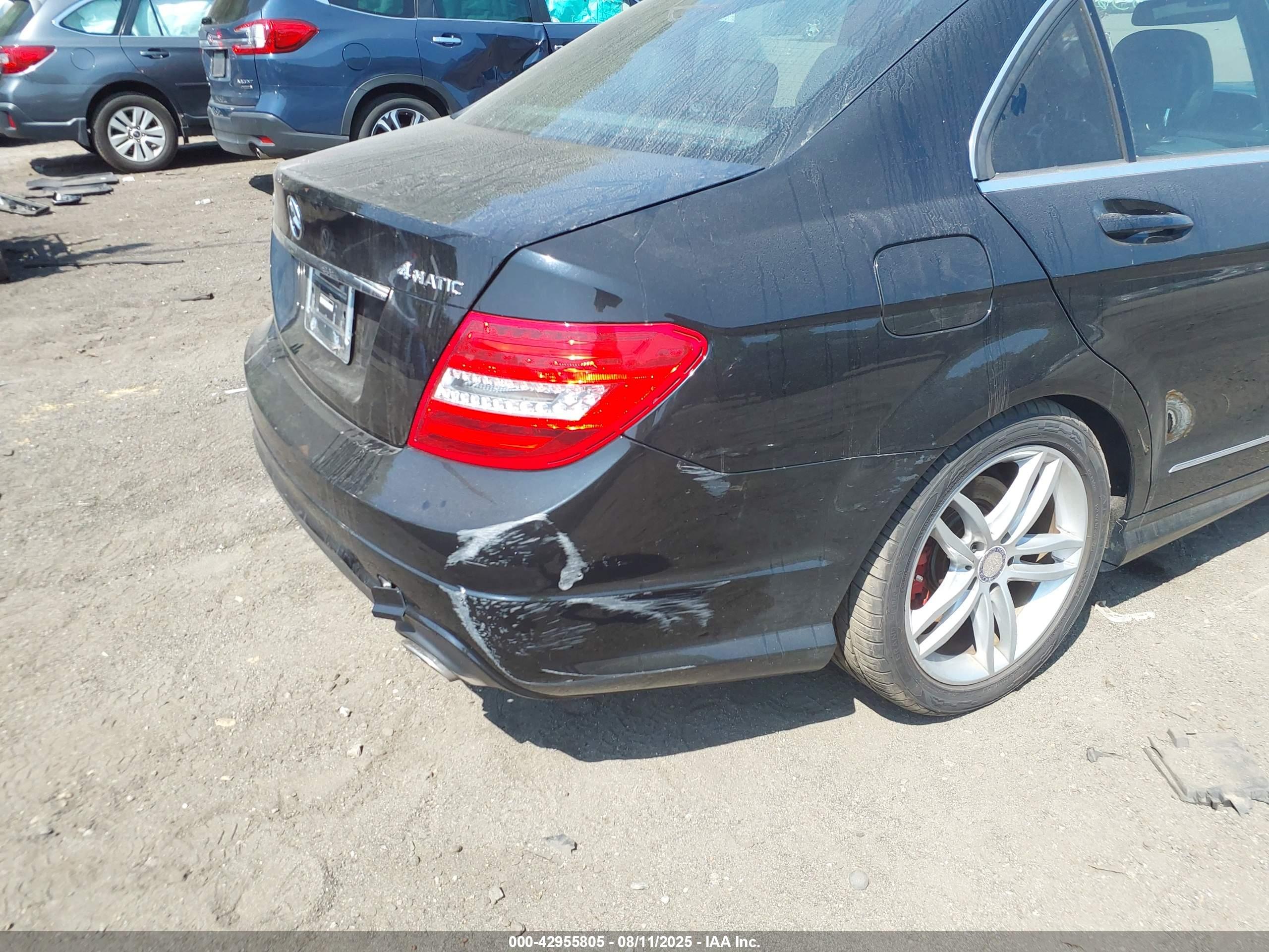 MERCEDES-BENZ C image 6