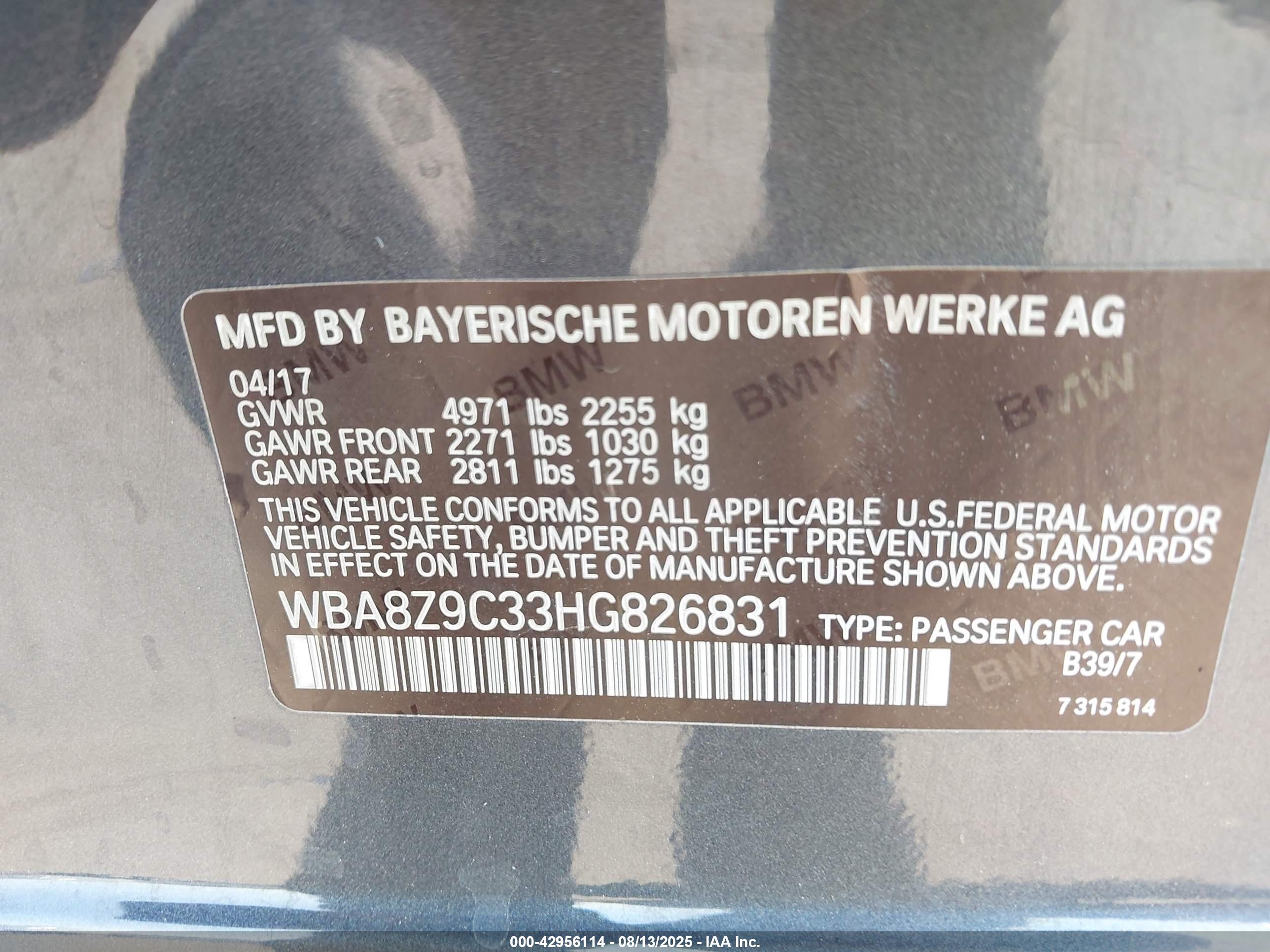 BMW 330I image 9