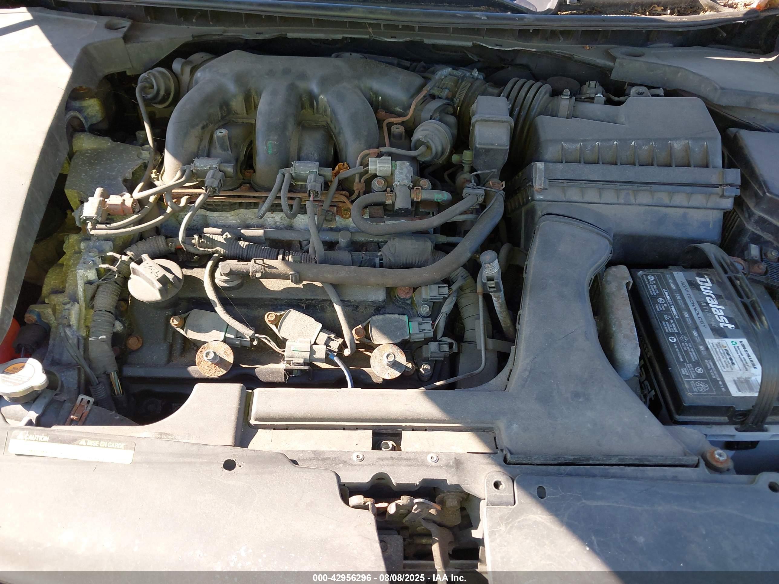 NISSAN MAXIMA image 10
