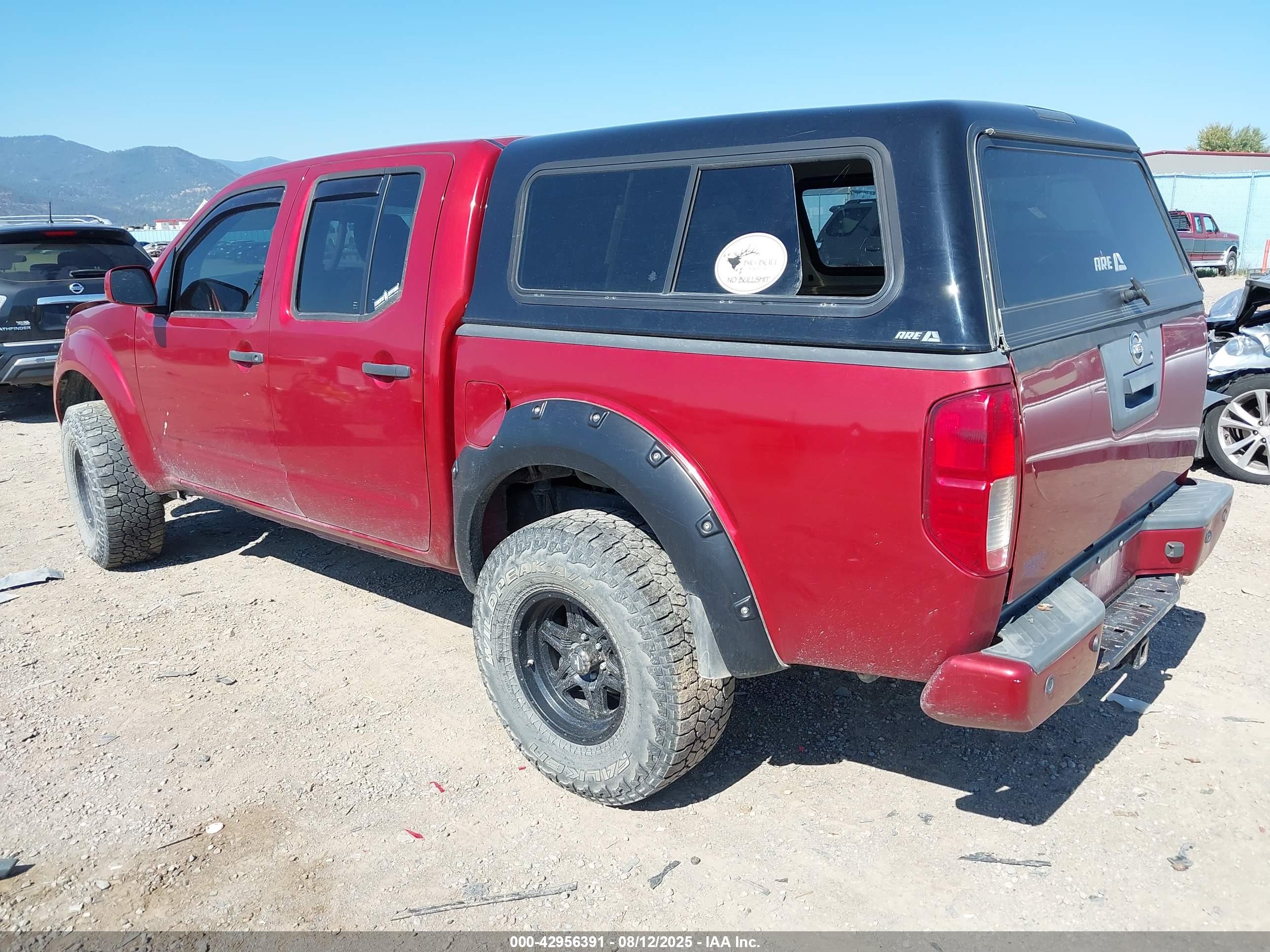 NISSAN FRONTIER image 3