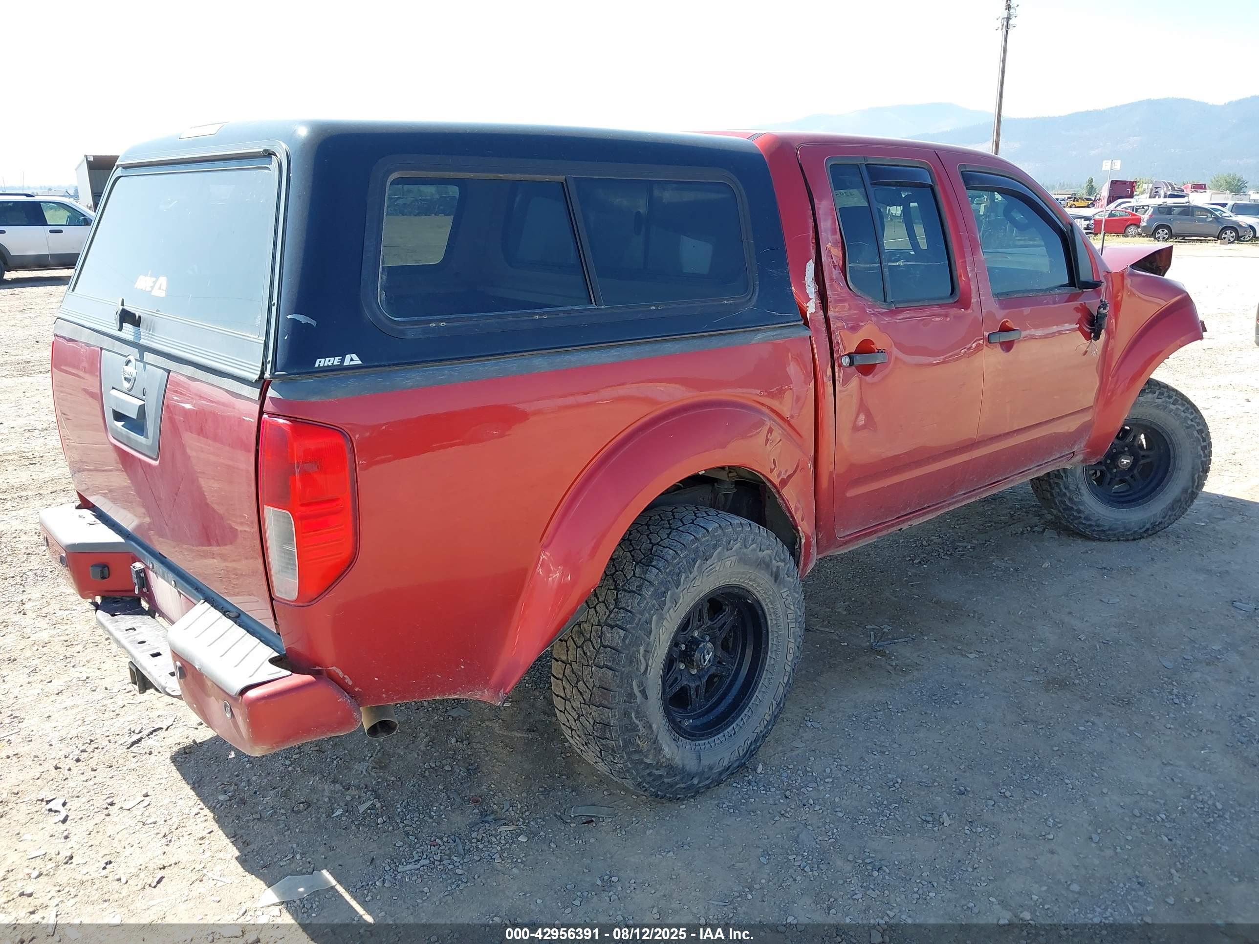 NISSAN FRONTIER image 4