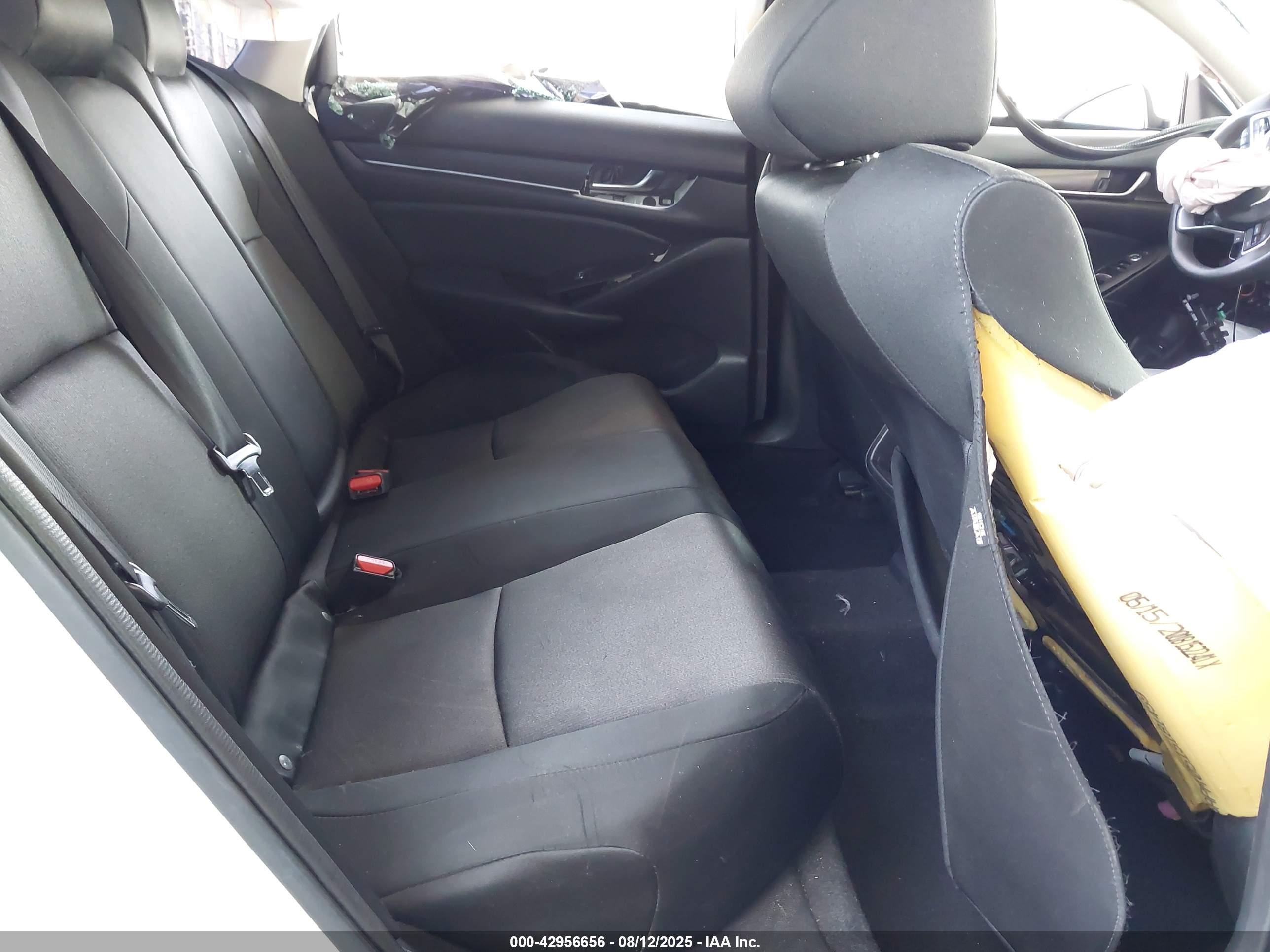 HONDA ACCORD image 8