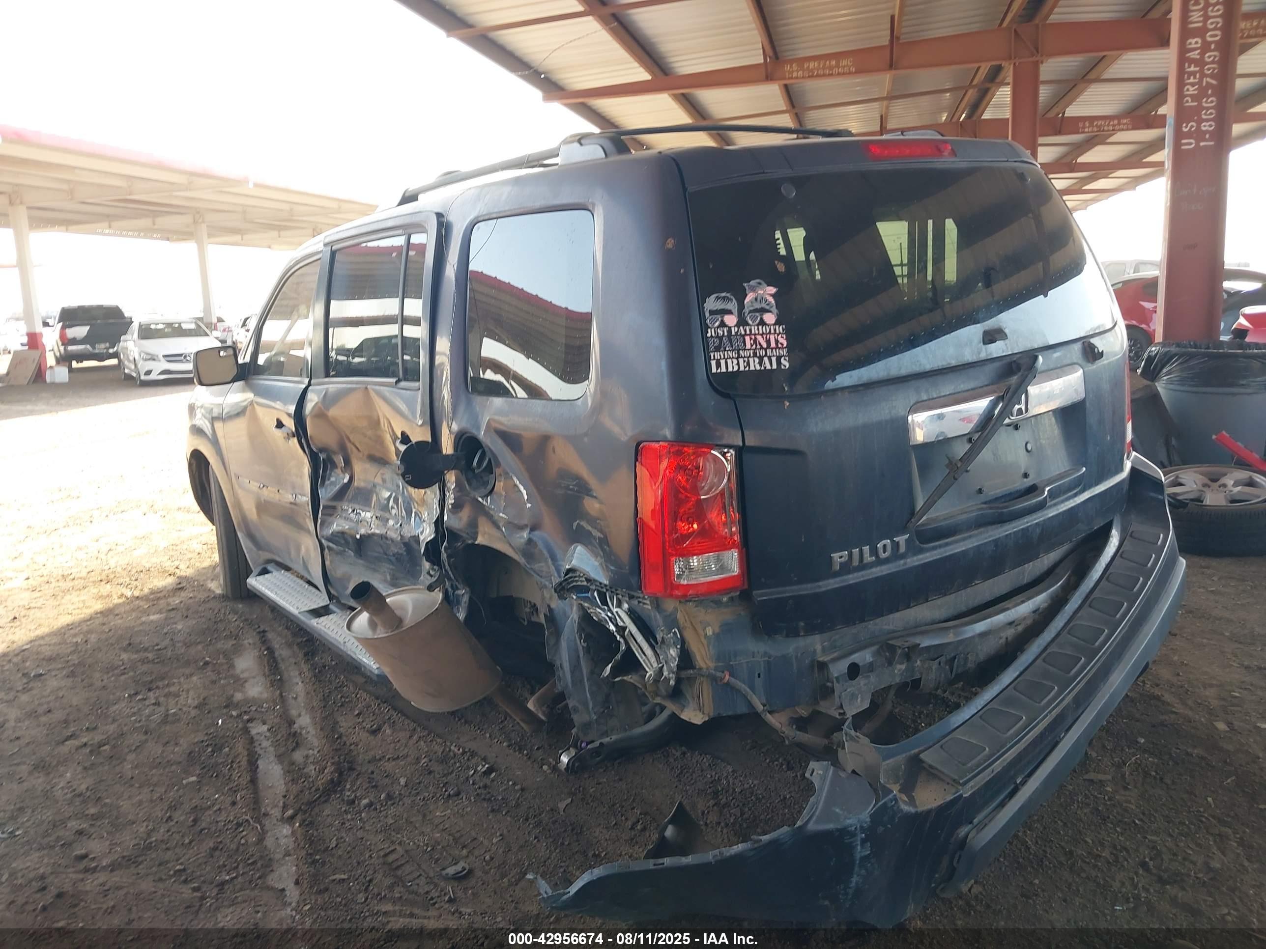 HONDA PILOT image 3