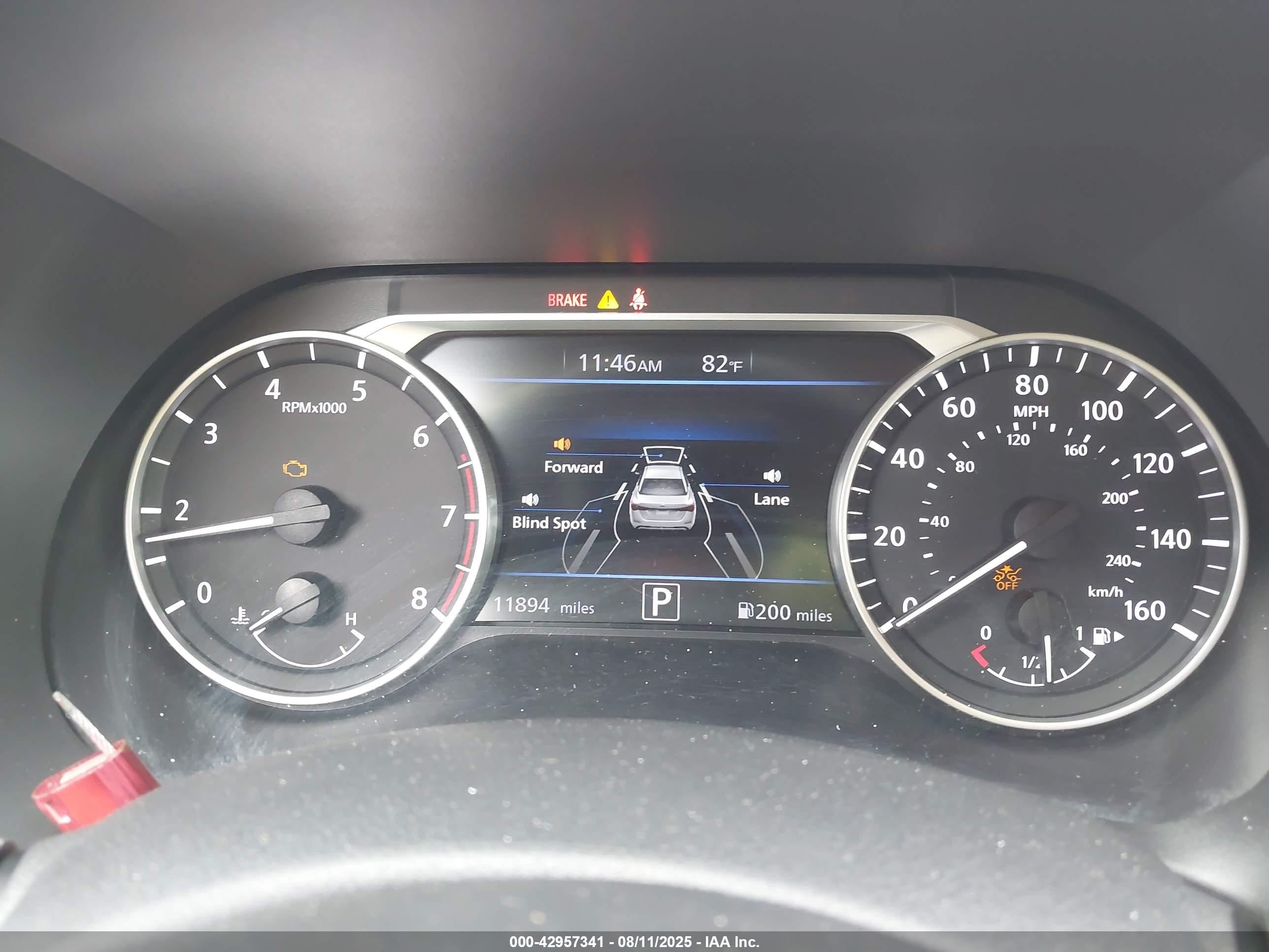 NISSAN SENTRA image 7