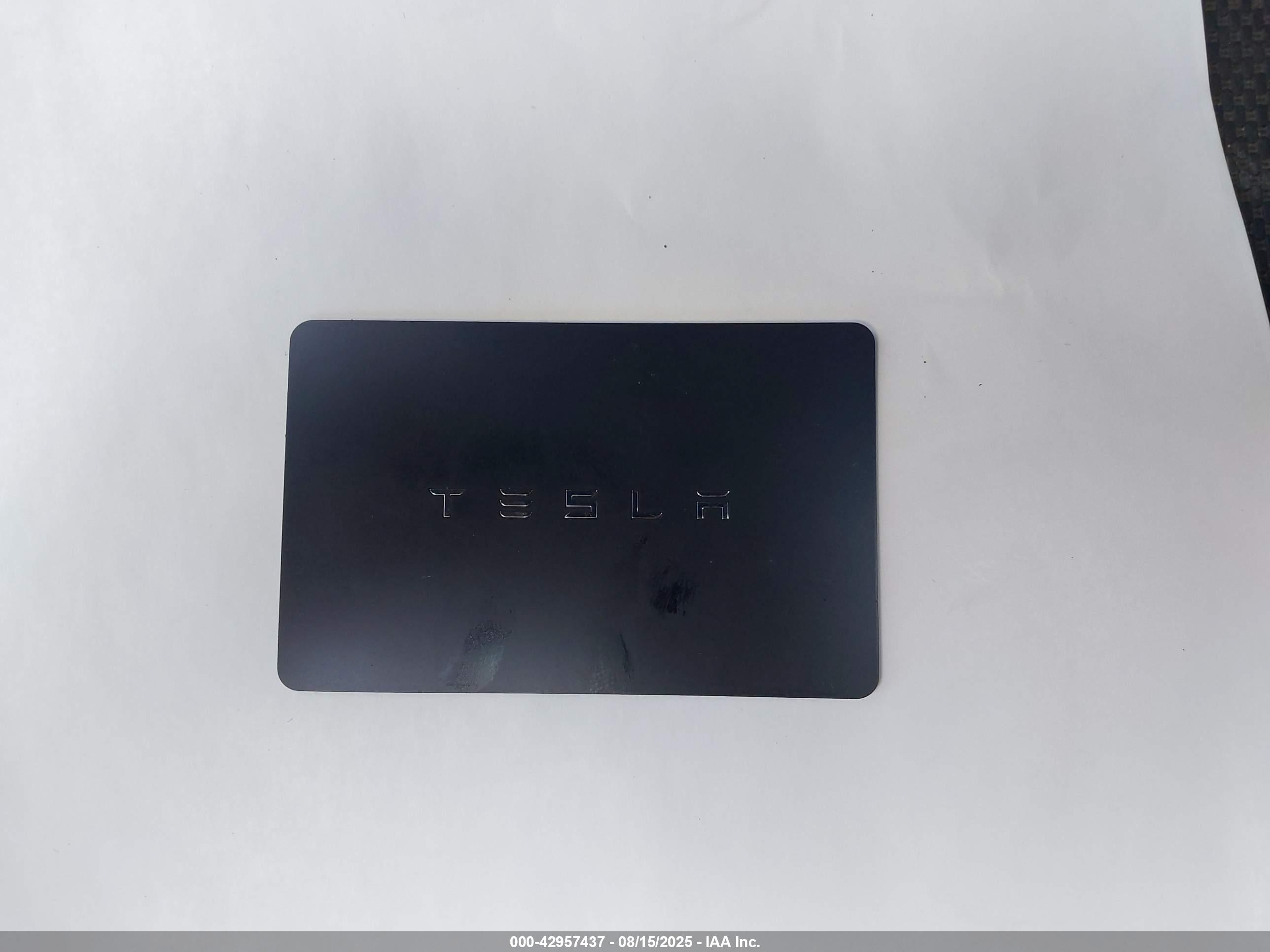 TESLA MODEL image 11