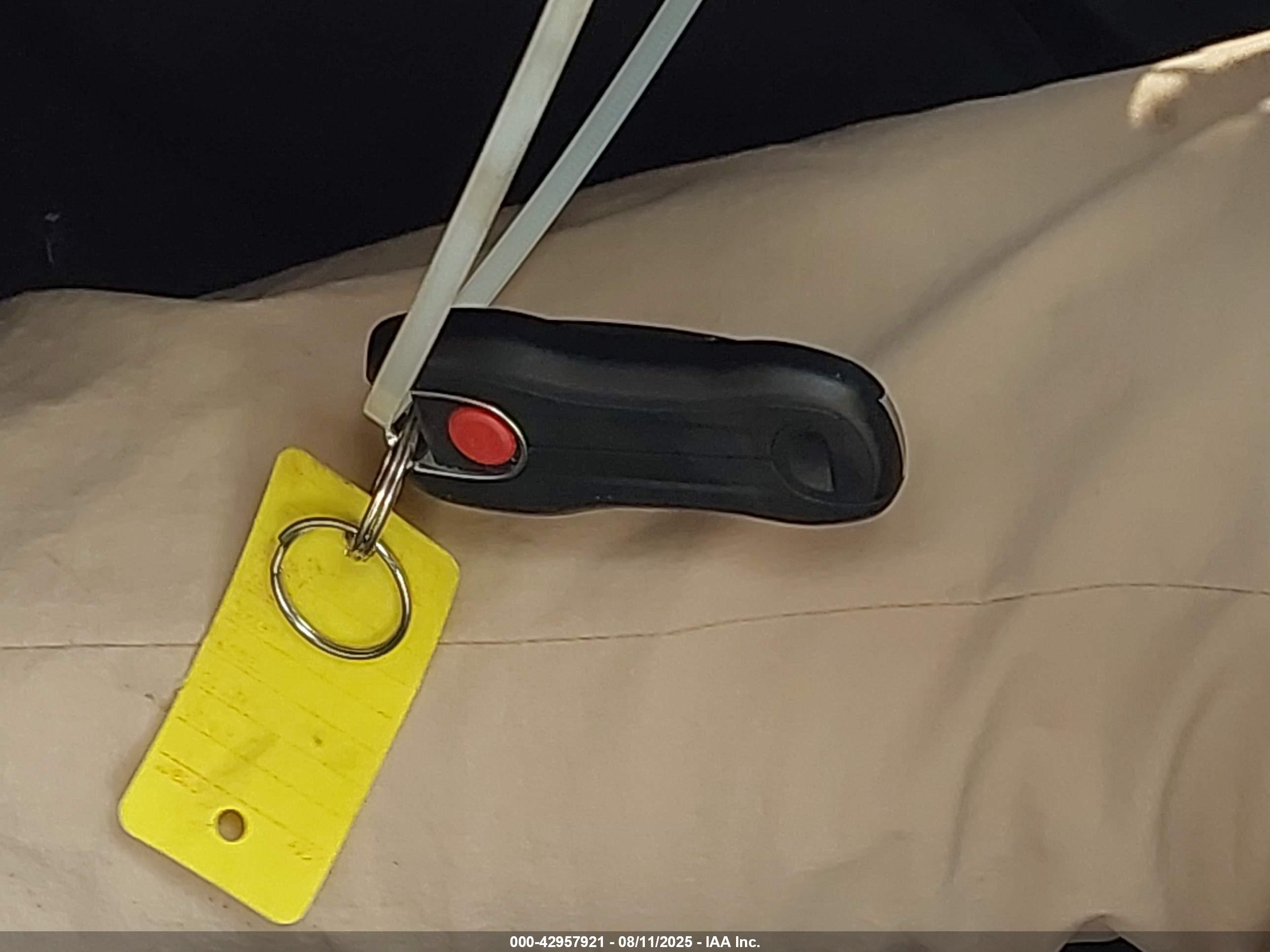 PORSCHE TAYCAN image 11