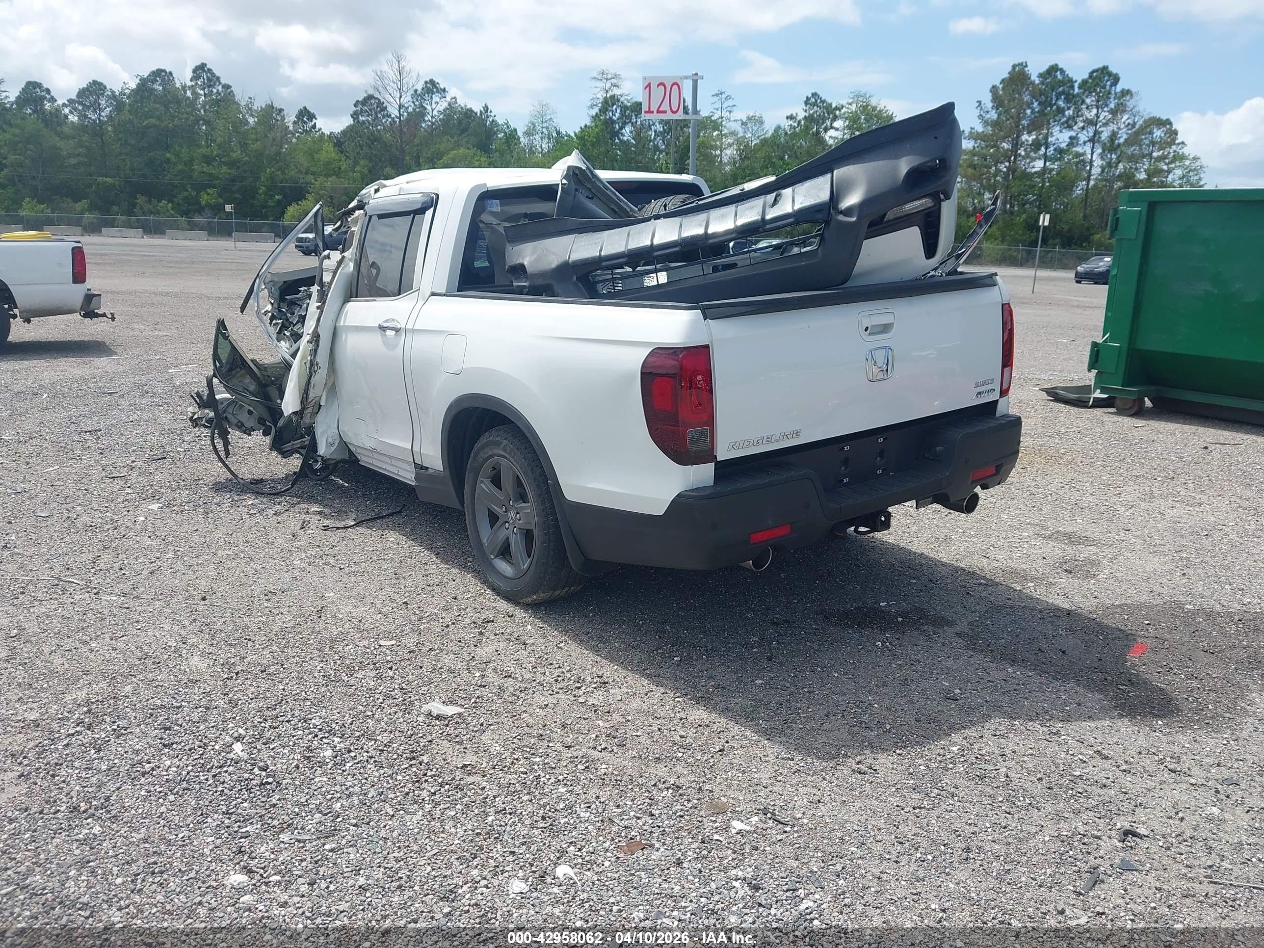 HONDA RIDGELINE image 3