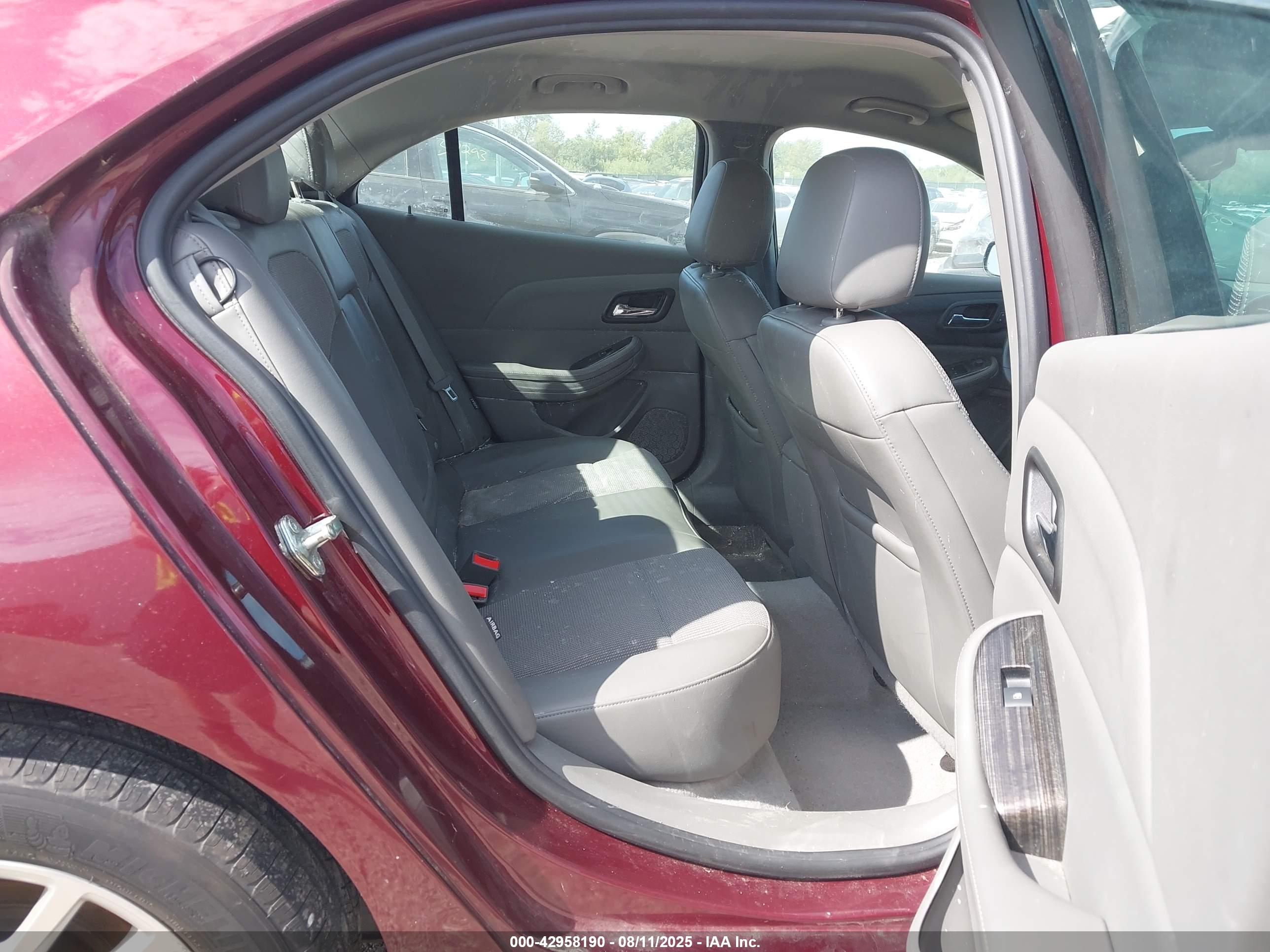 CHEVROLET MALIBU image 8