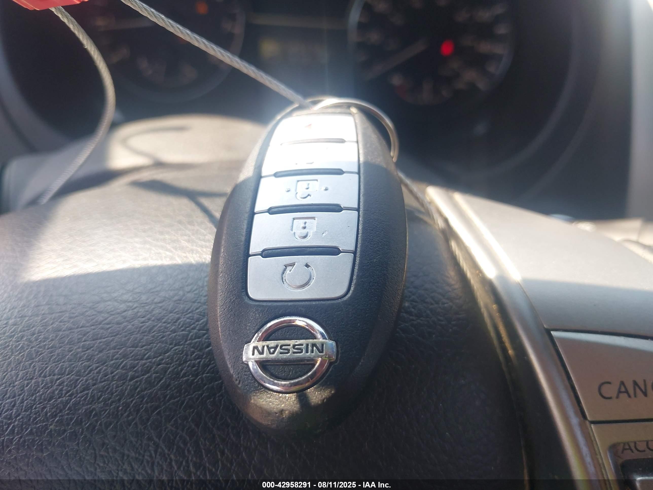 NISSAN ALTIMA image 11