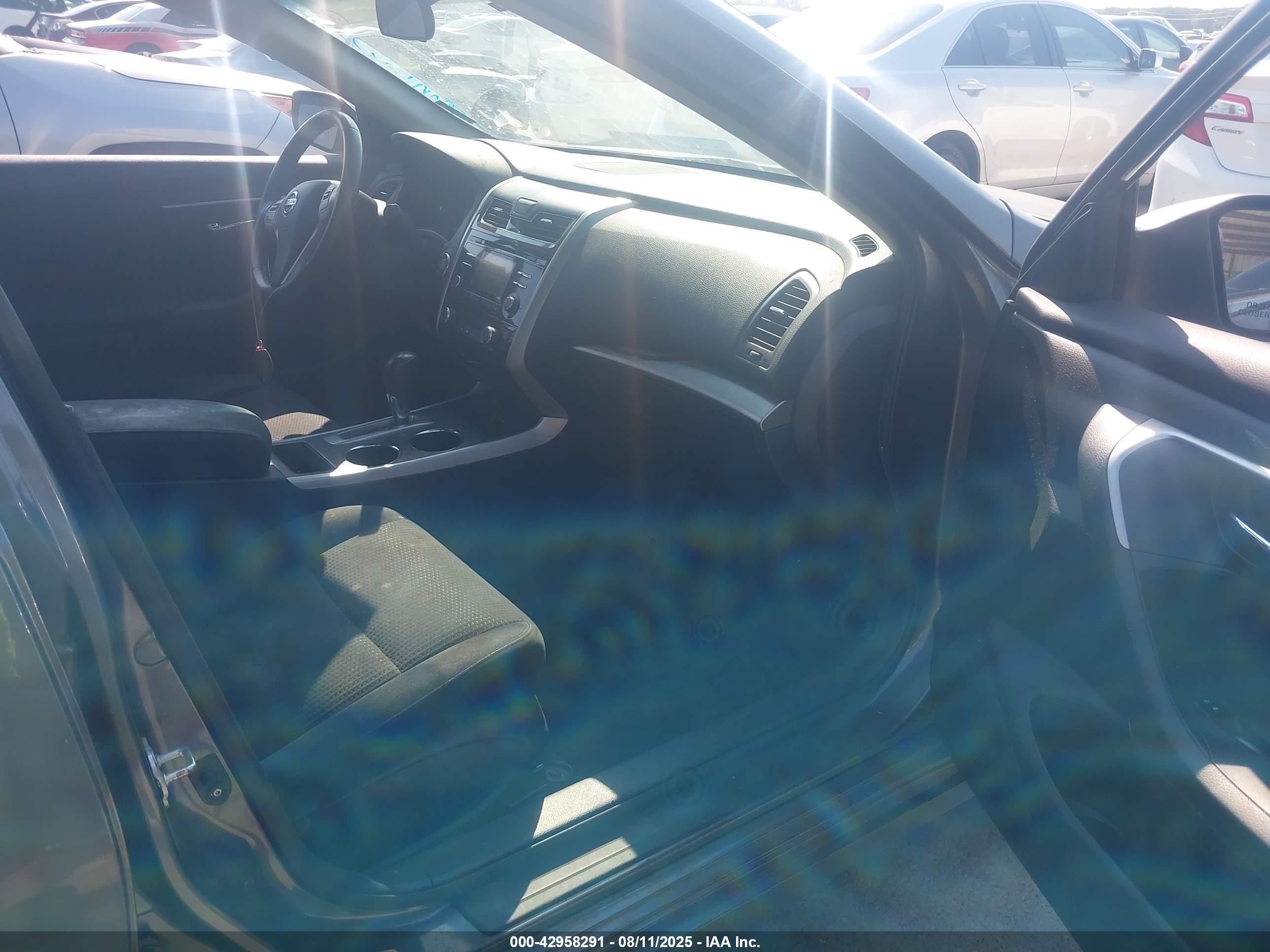 NISSAN ALTIMA image 5
