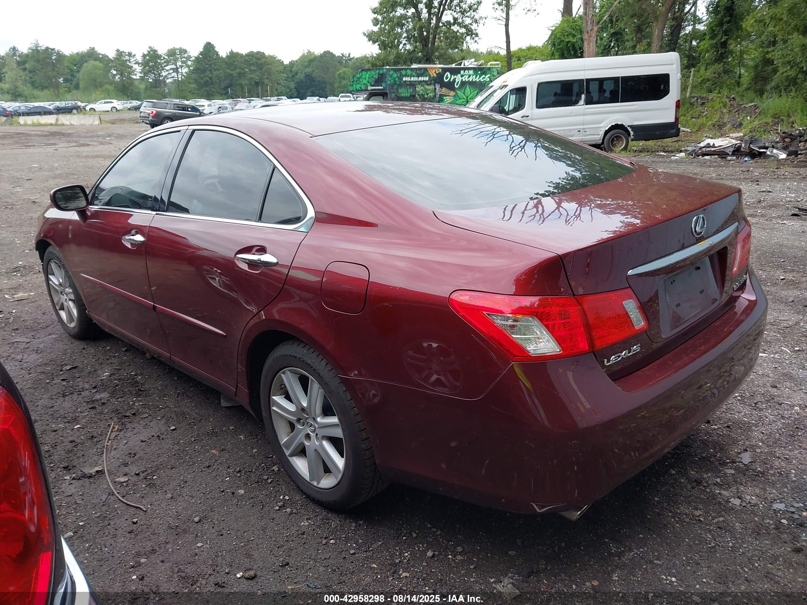LEXUS ES image 3