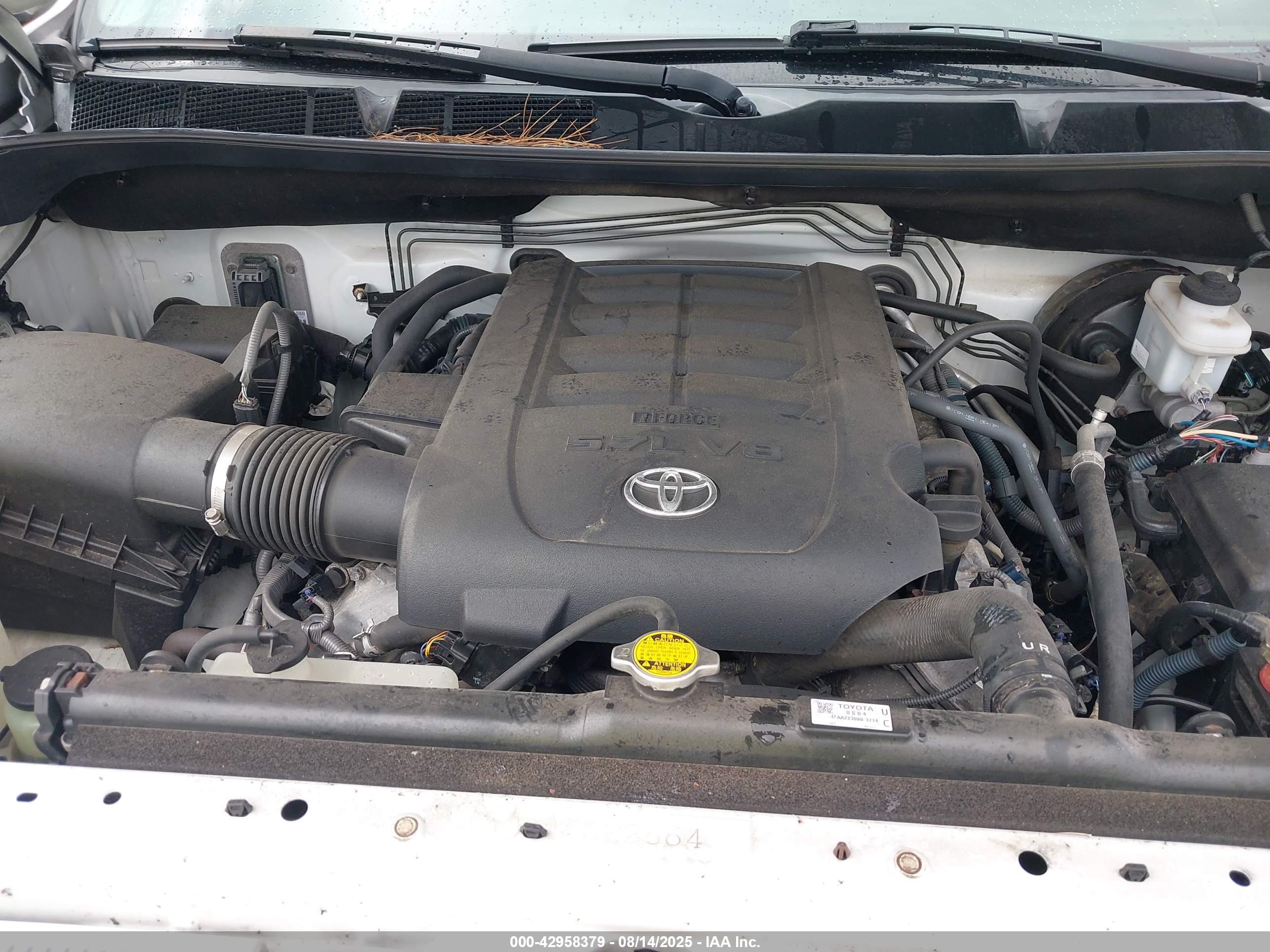 TOYOTA TUNDRA image 10