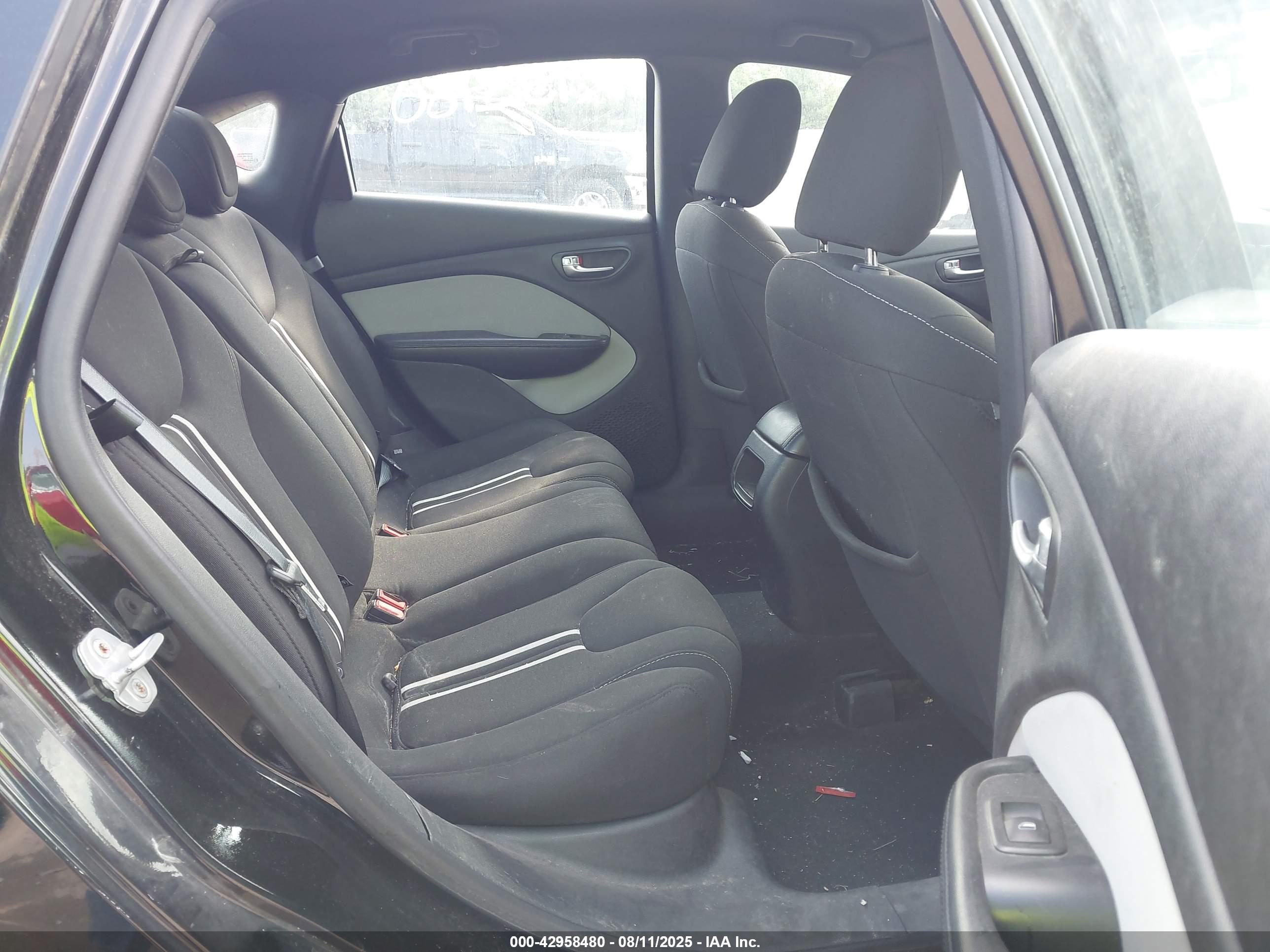 DODGE DART image 8