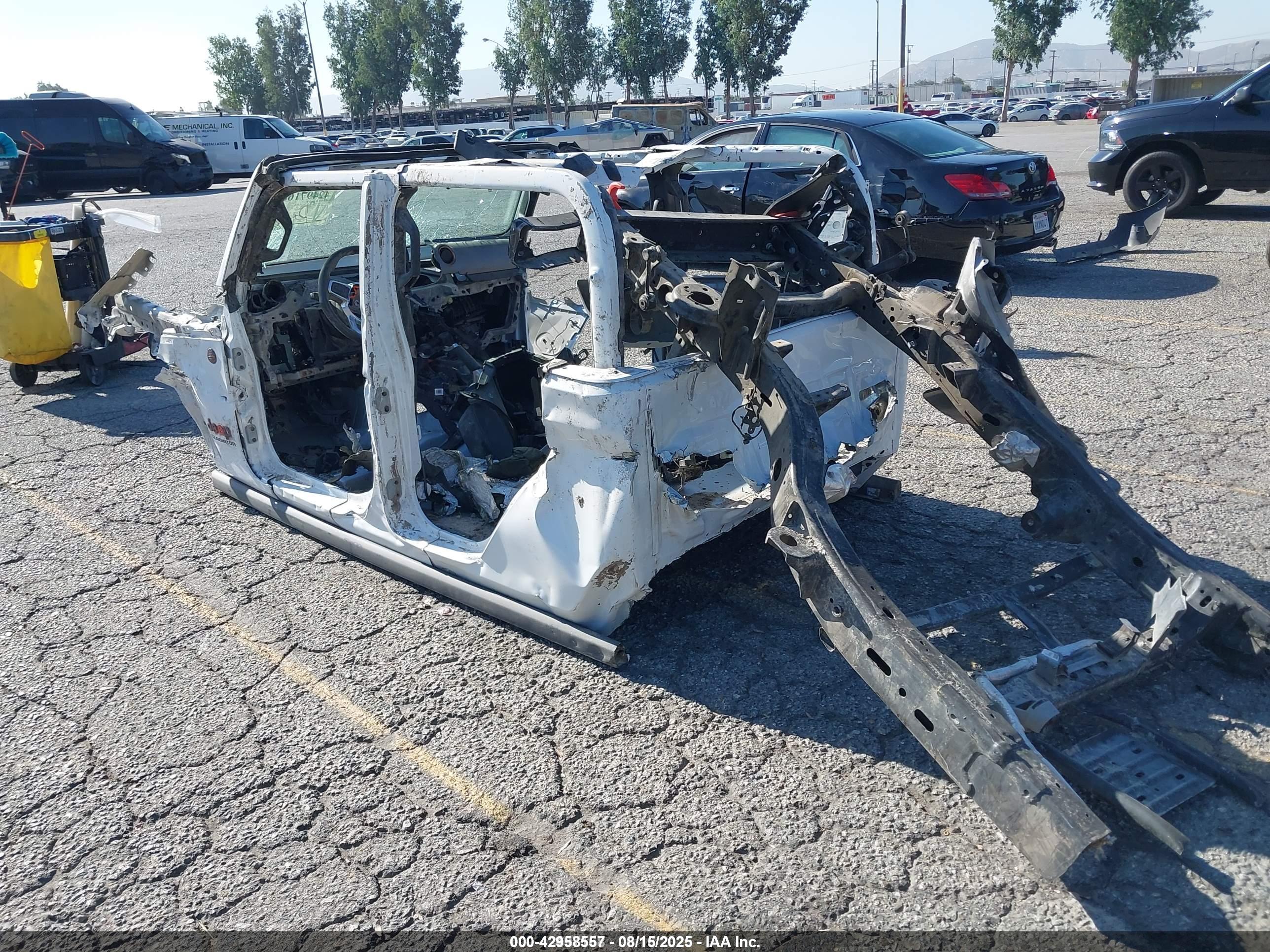 JEEP GLADIATOR image 3