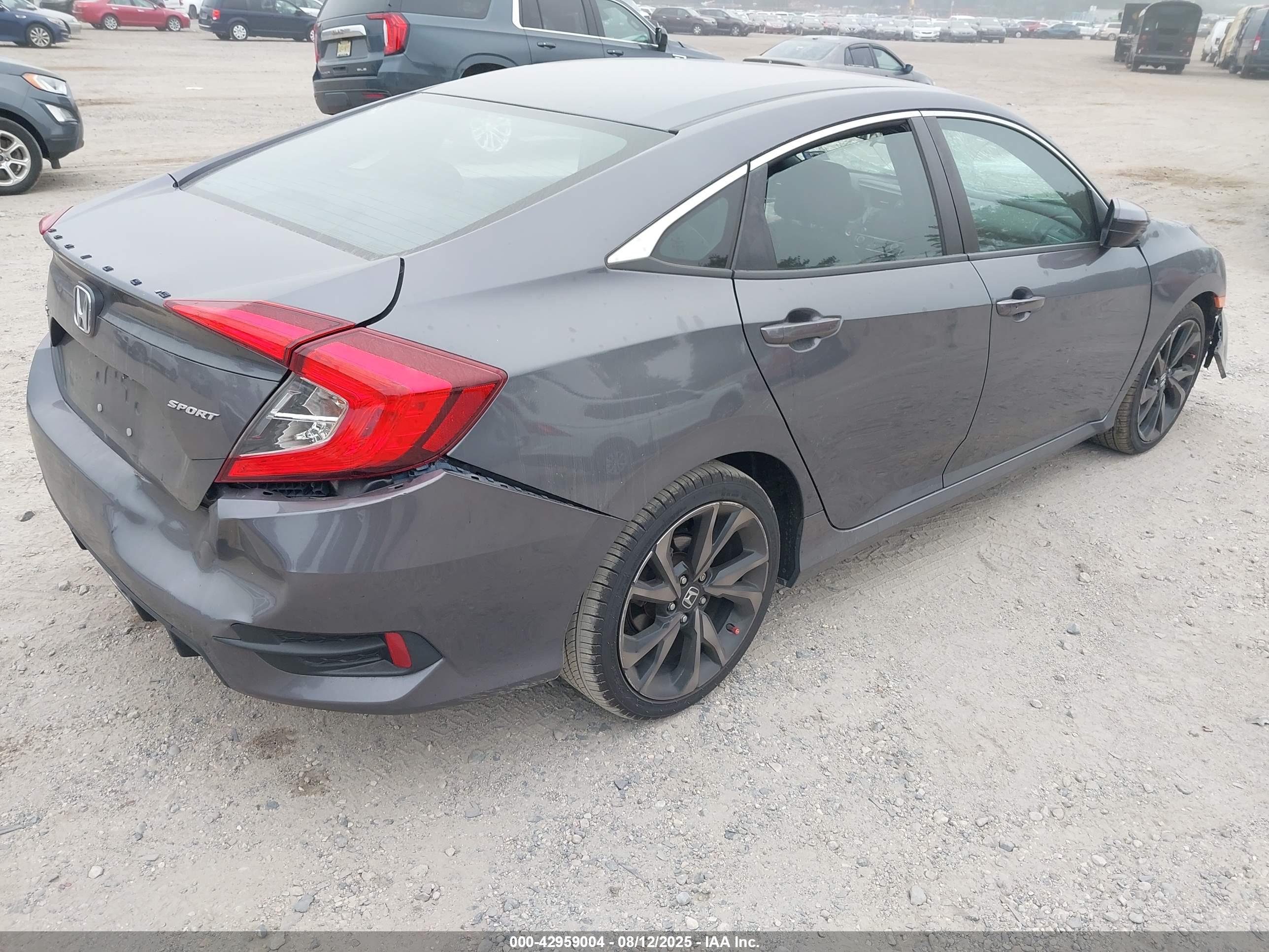 HONDA CIVIC image 4