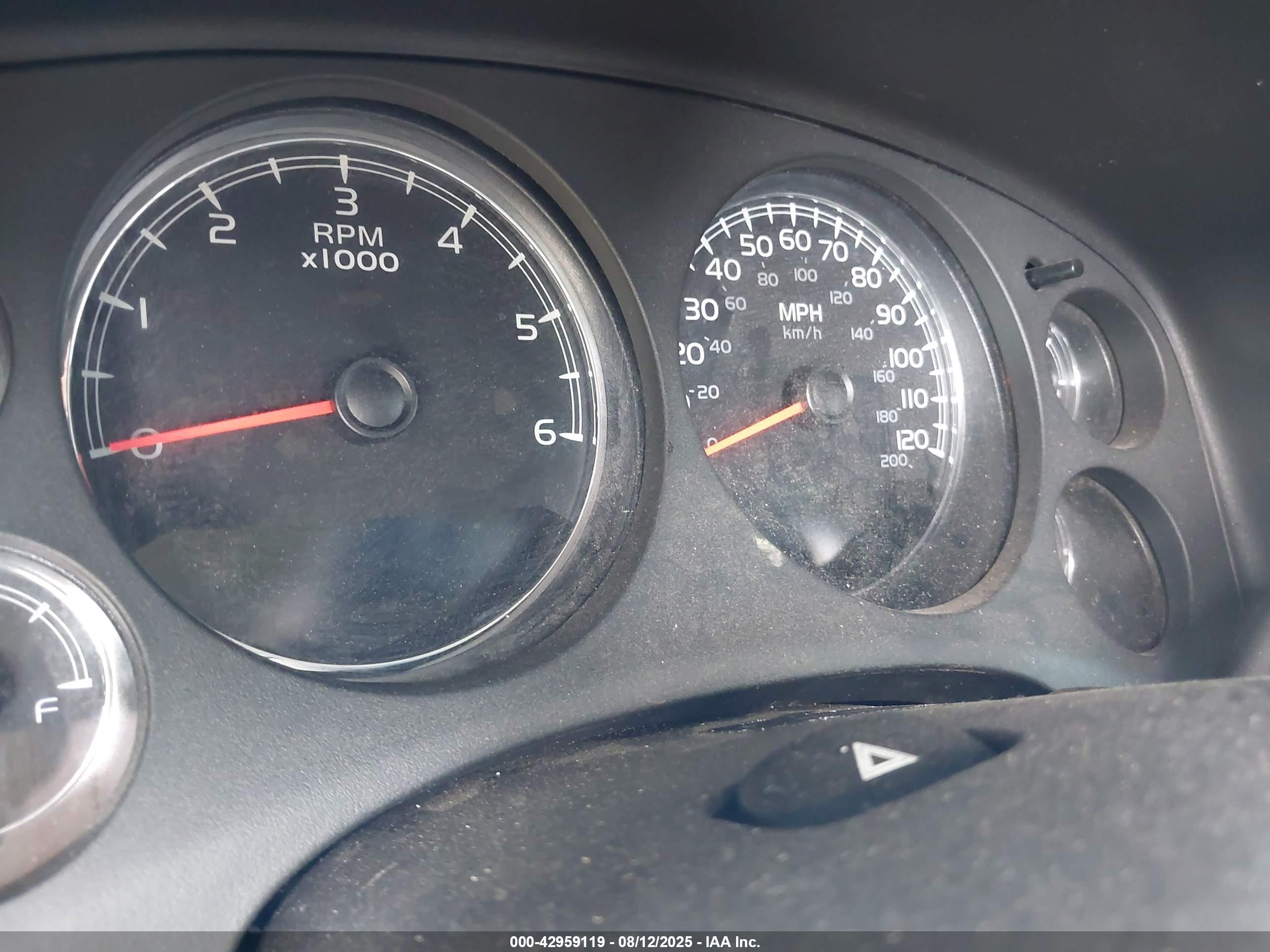 GMC YUKON image 7