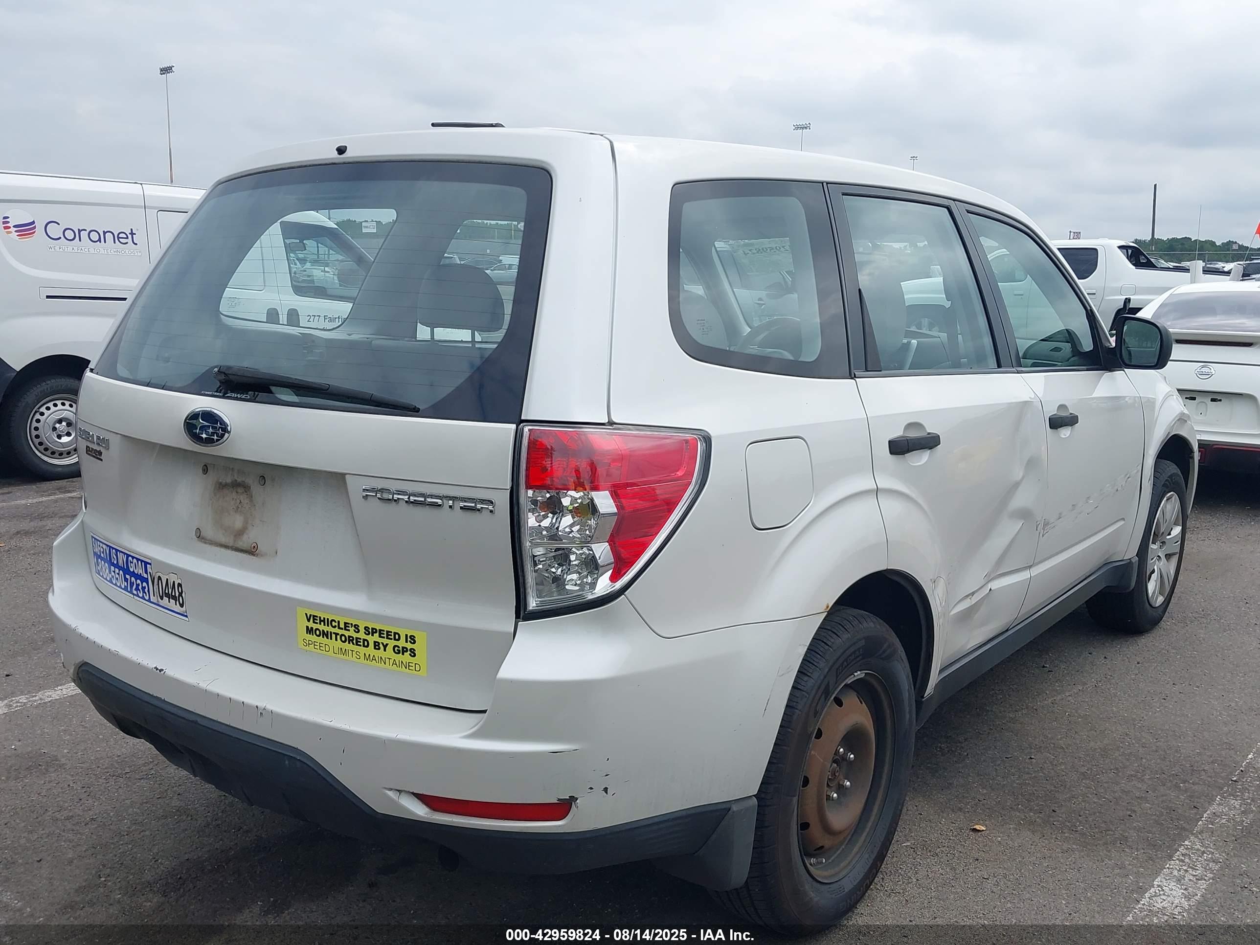 SUBARU FORESTER image 4