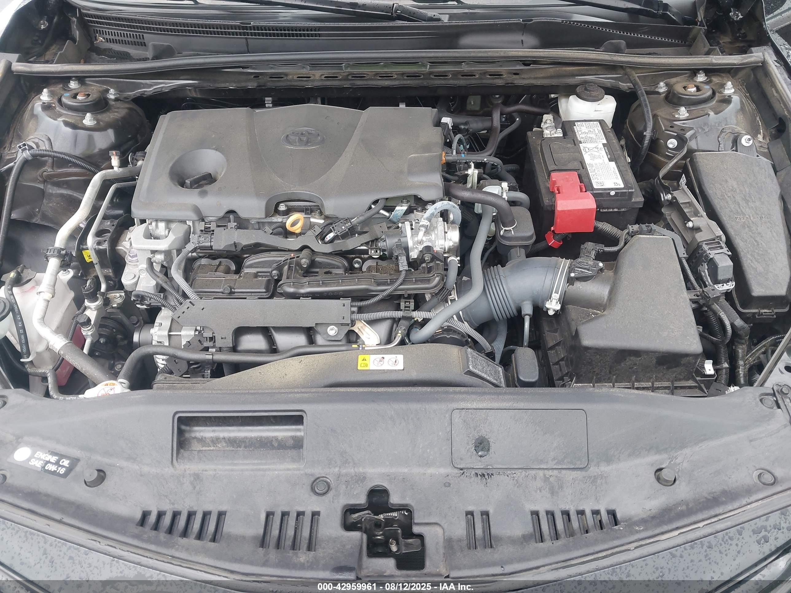 TOYOTA CAMRY image 10