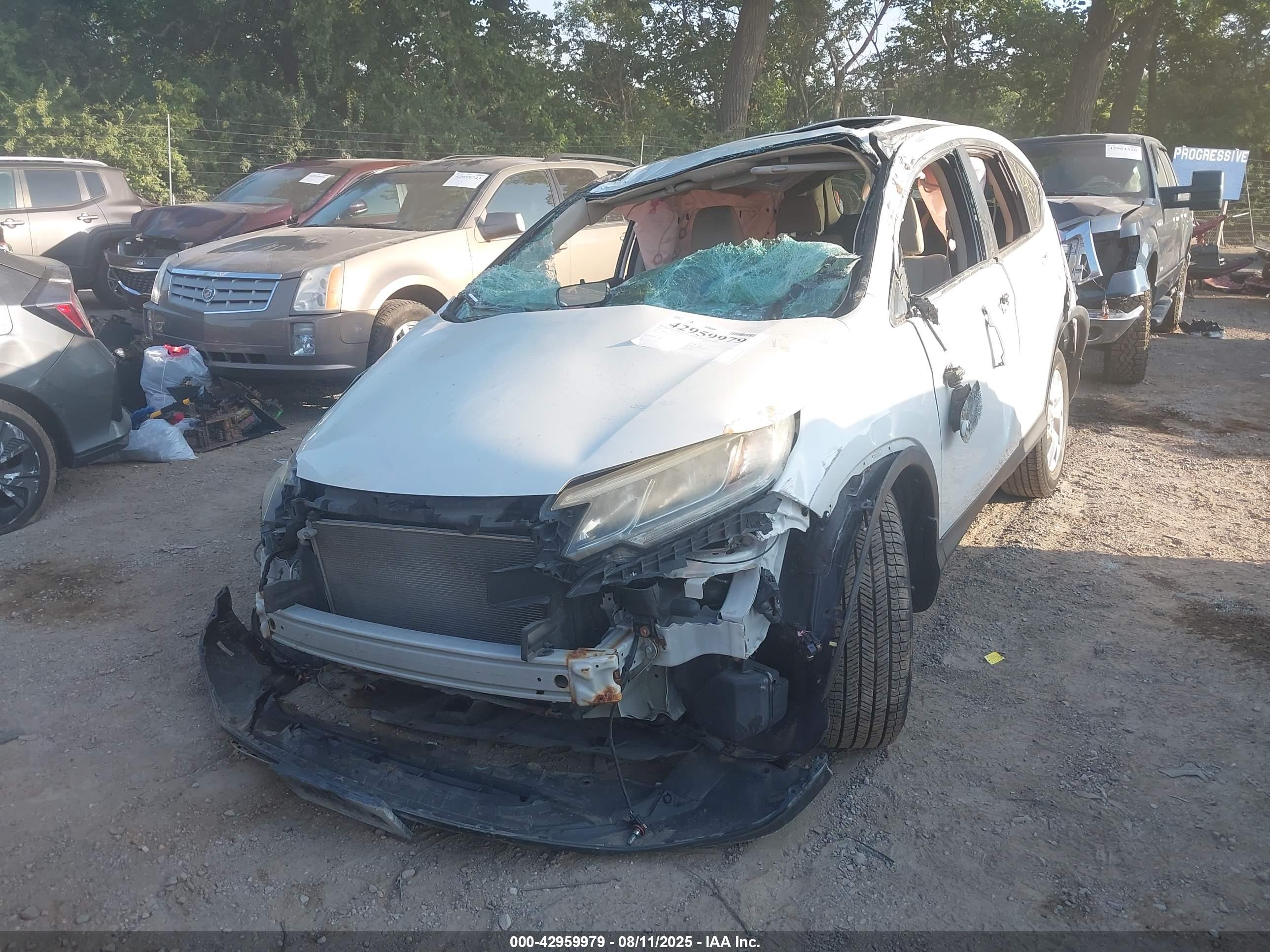 HONDA CR-V image 2