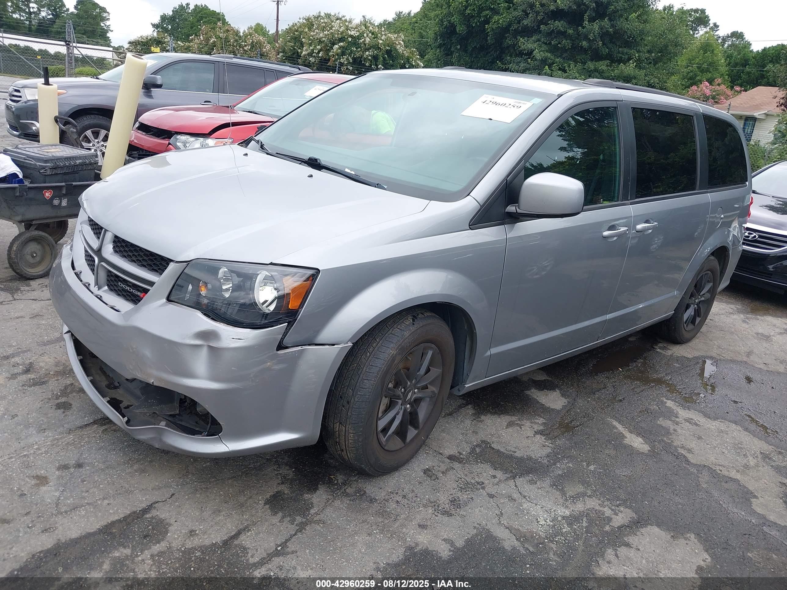 DODGE GRAND image 2
