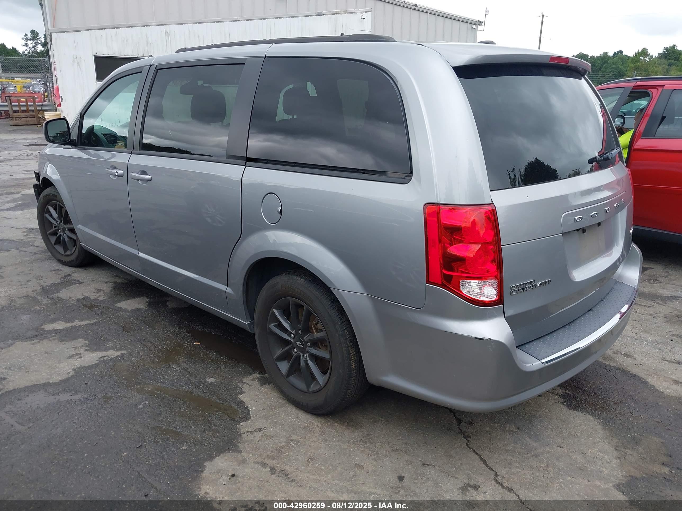 DODGE GRAND image 3