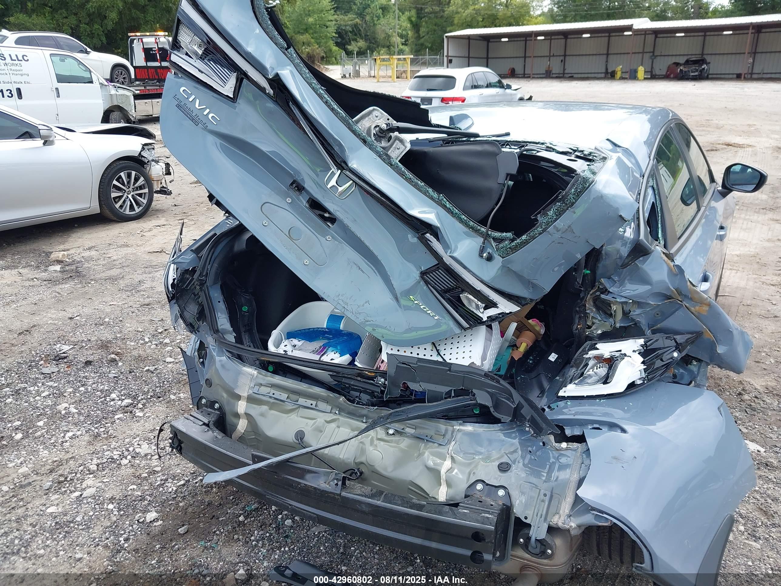 HONDA CIVIC image 6