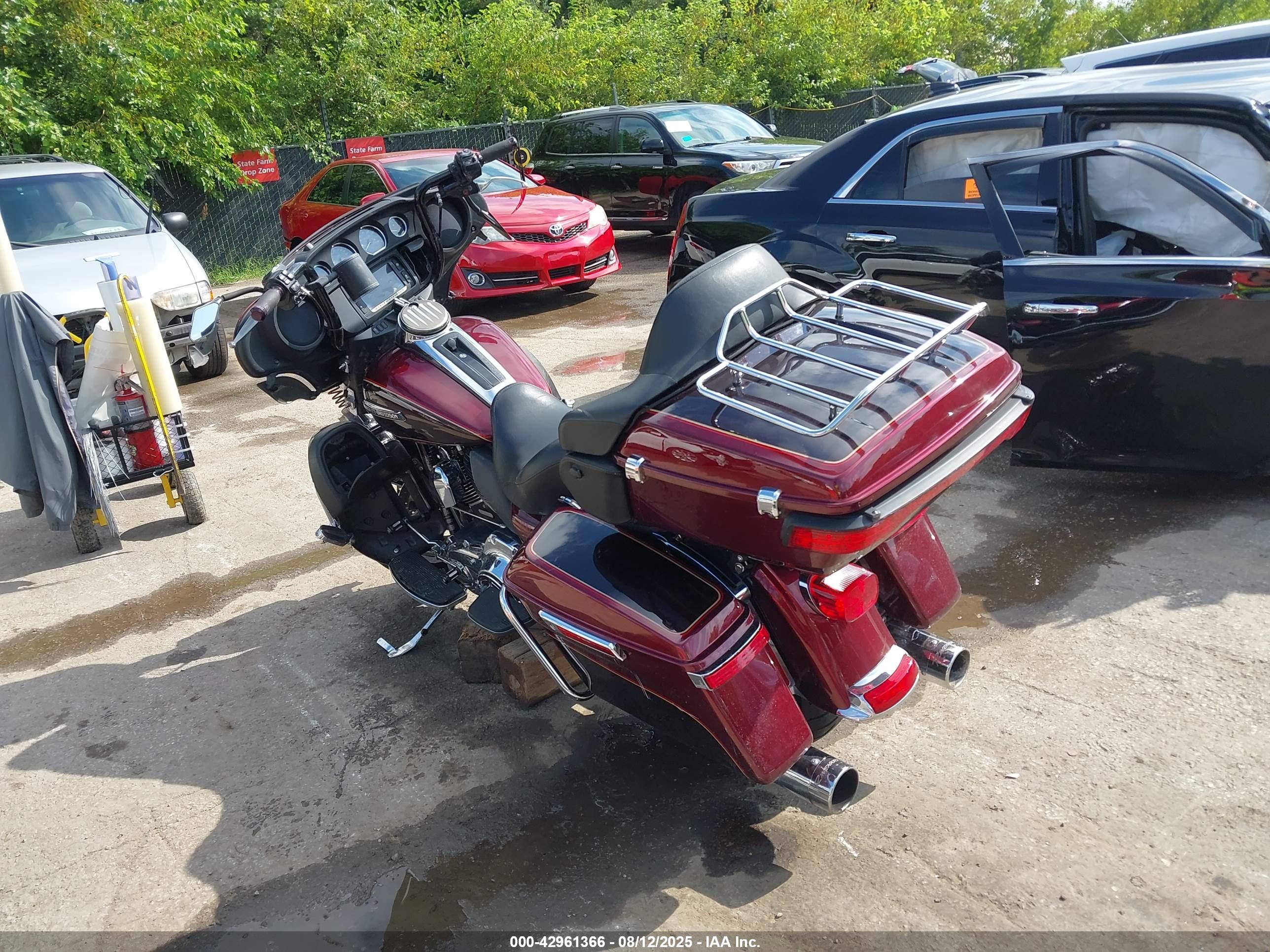 HARLEY-DAVIDSON FLHTCU image 3